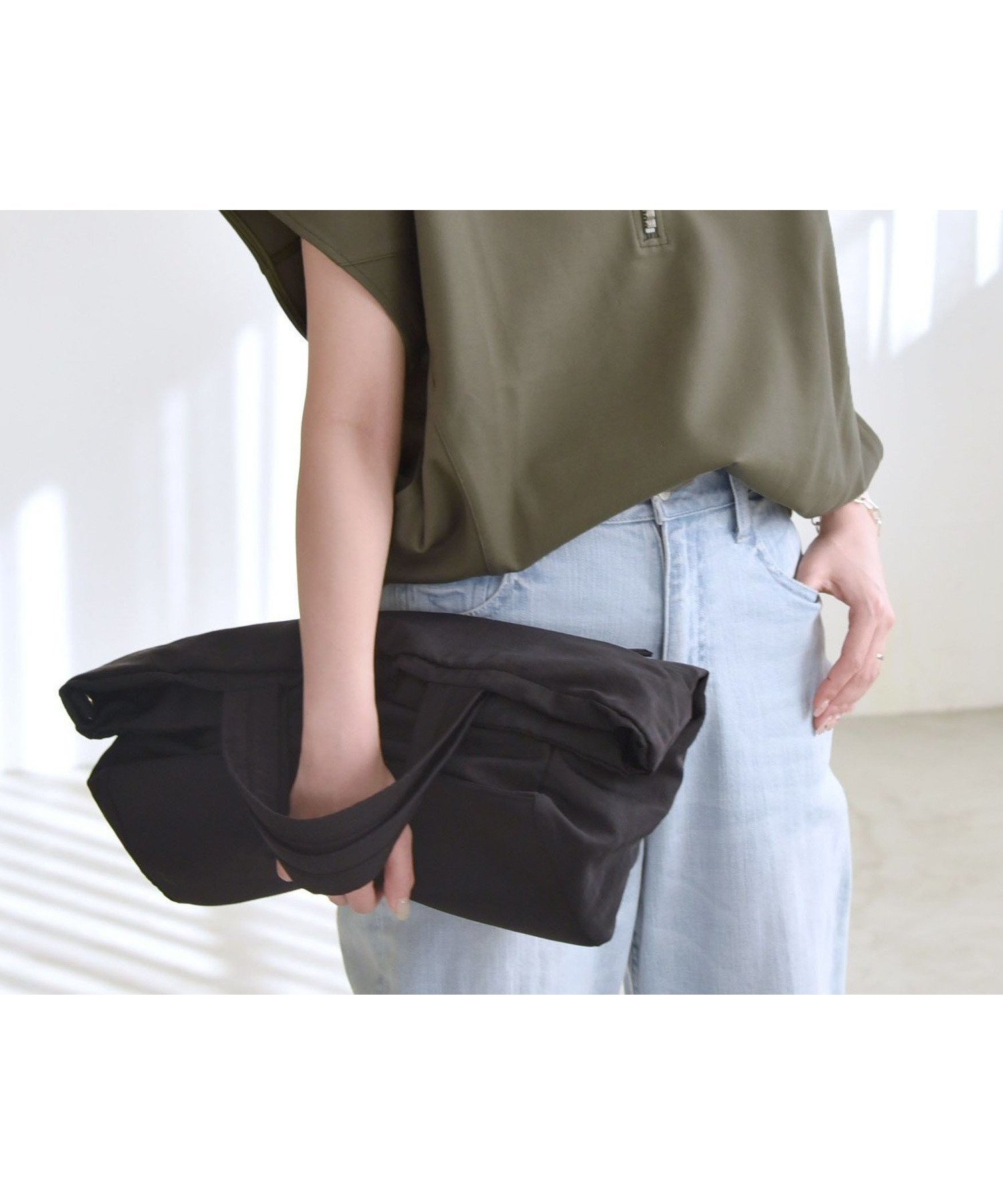 【シップス フォー ウィメン/SHIPS】のquaranciel 洗濯機可能 ライト ポンチ ハーフジップ フレンチスリーブ TEE インテリア・キッズ・メンズ・レディースファッション・服の通販 founy(ファニー) 　ファッション　Fashion　レディースファッション　WOMEN　洗える　Washable　カーゴパンツ　Cargo Pants　キャミ　Cami　ジップ　Zip　スウェット　Sweat　スリーブ　Sleeve　タンク　Tank　デニム　Denim　人気　Popularity　ハーフ　Half　フェミニン　Feminine　フレンチ　French　リラックス　Relax　おすすめ　Recommend　2025年　2025　2025春夏・S/S　Ss,Spring/Summer,2025　カーキ|ID: prp329100004480279 ipo3291000000031954513