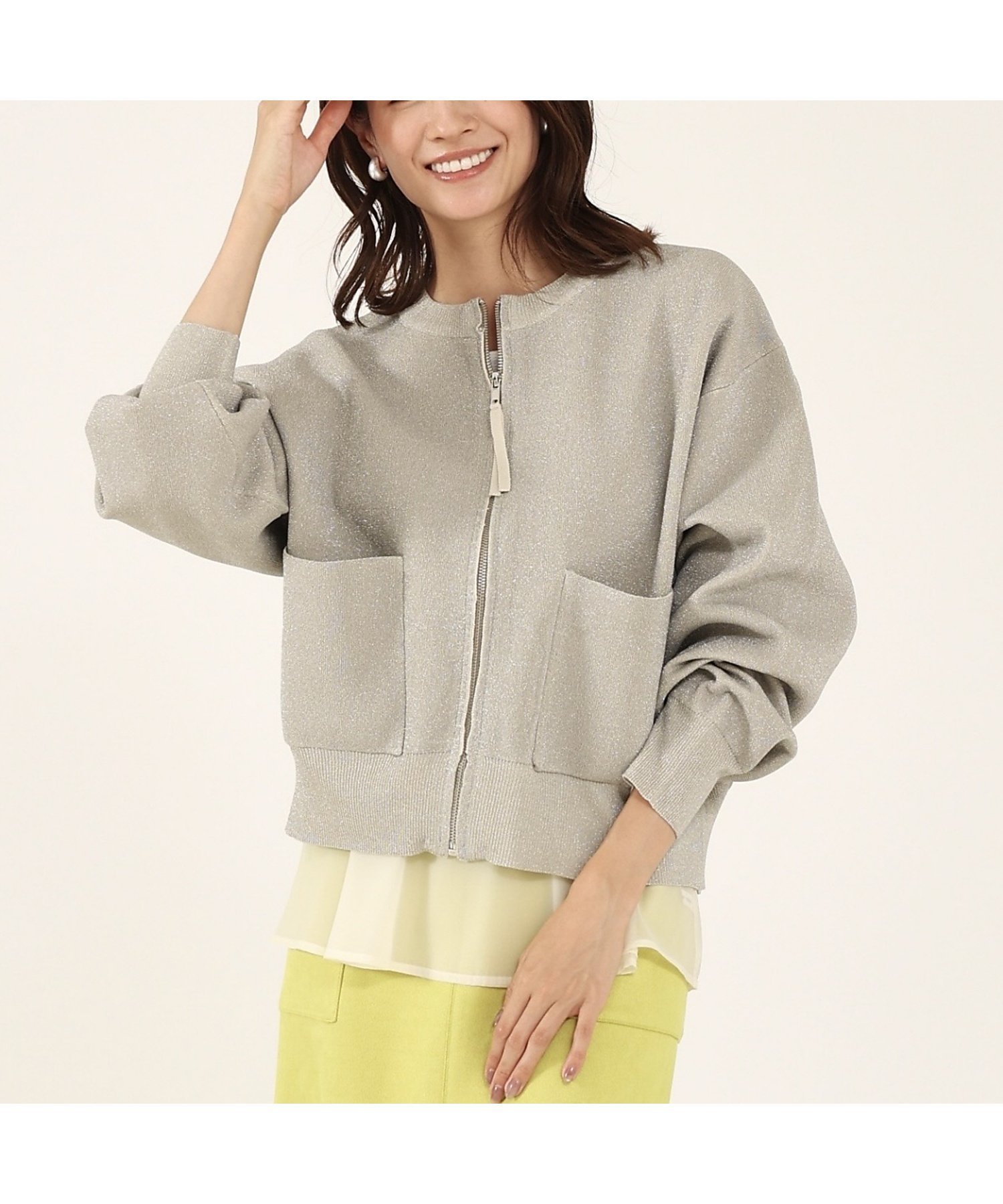 【アバハウスマヴィ/abahouse mavie】のラメプレーティングブルゾン インテリア・キッズ・メンズ・レディースファッション・服の通販 founy(ファニー) 　ファッション　Fashion　レディースファッション　WOMEN　アウター　Coat Outerwear　ブルゾン　Blouson/Jackets　インナー　Inner　コンパクト　Compact　ジップ　Zip　バランス　Balance　パッチ　Patch　ブルゾン　Blouson　ポケット　Pocket　グレージュ|ID: prp329100004480479 ipo3291000000031587339