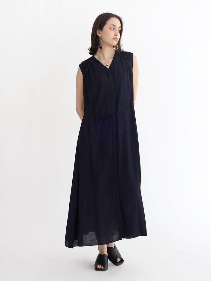 【ラシュッド/LASUD】のレーヨン混ウェーブタックワンピース インテリア・キッズ・メンズ・レディースファッション・服の通販 founy(ファニー) https://founy.com/ ファッション Fashion レディースファッション WOMEN ワンピース Dress とろみ Thickness ギャザー Gather ドレープ Drape ノースリーブ No Sleeve バランス Balance ペチコート Petticoat エレガント 上品 Elegant |ID: prp329100004481144 ipo3291000000031904668