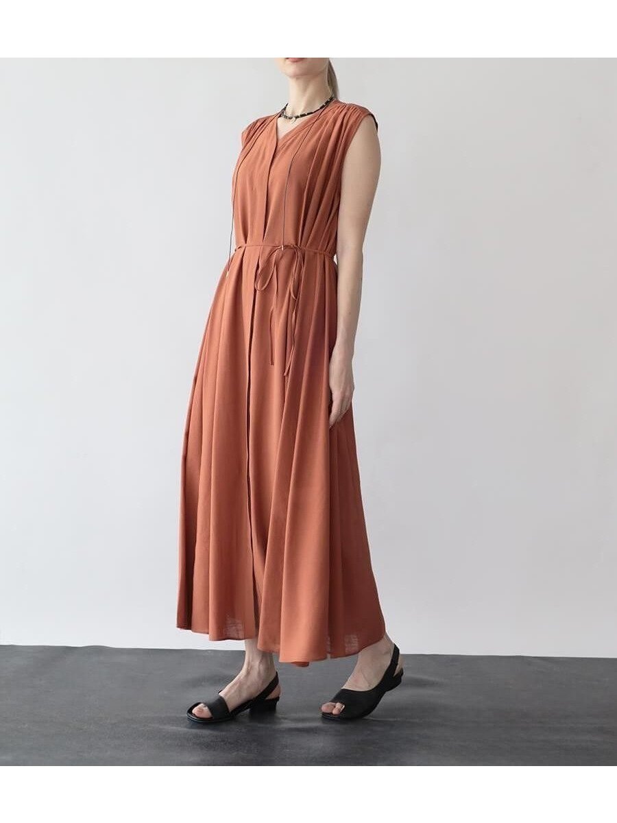 【ラシュッド/LASUD】のレーヨン混ウェーブタックワンピース インテリア・キッズ・メンズ・レディースファッション・服の通販 founy(ファニー) 　ファッション　Fashion　レディースファッション　Fashion for Women　ワンピース　Dresses　とろみ　Fluid, Flowy Fabric　ギャザー　Gathered, Ruffled　ドレープ　Drape, Draping Fabric　ノースリーブ　Sleeveless, No-Sleeve　バランス　Balance, Style Balance　ペチコート　Petticoat, Underskirt　エレガント 上品　Elegant　ダークオレンジ|ID: prp329100004481144 ipo3291000000032721931