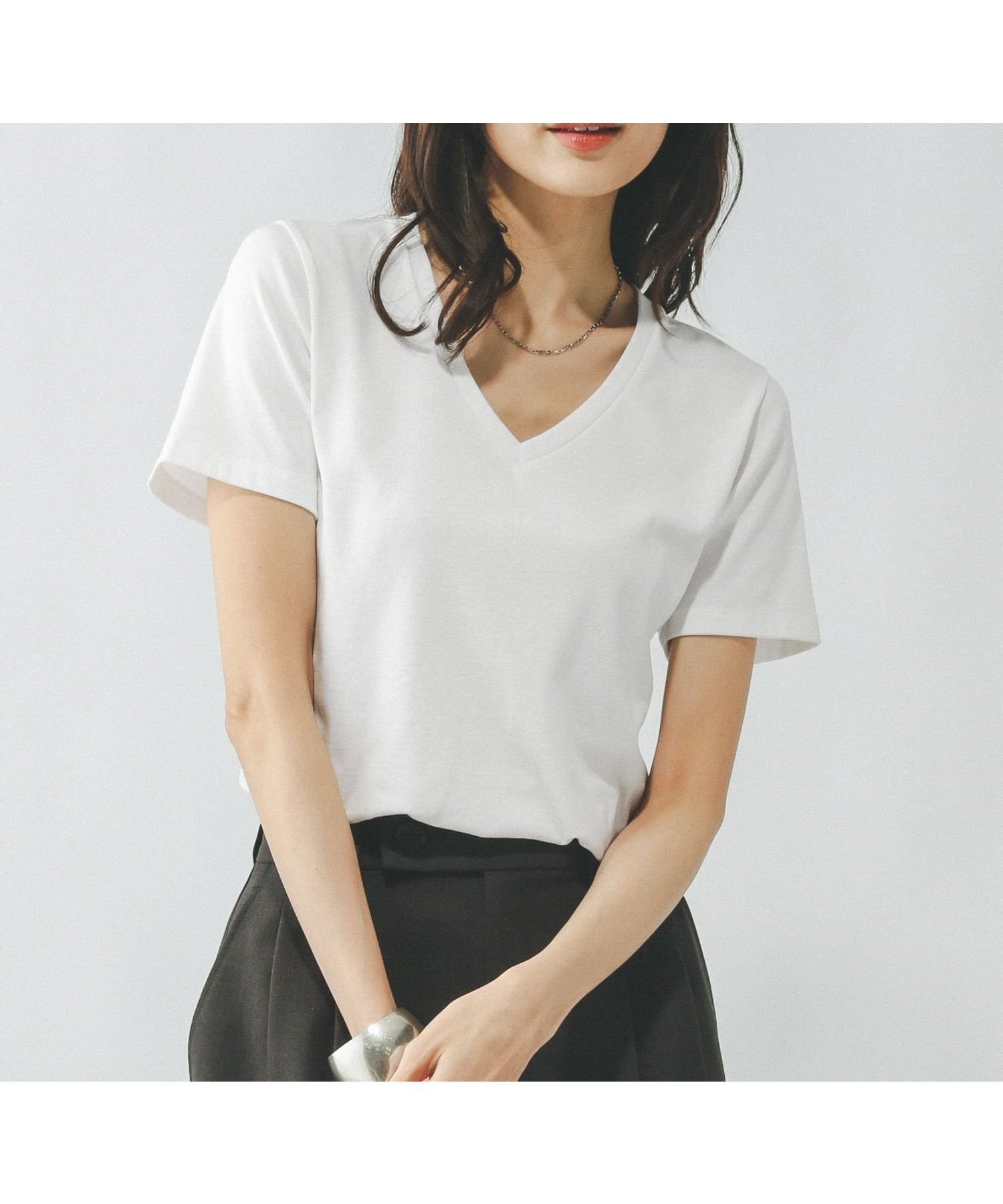 【グローバルワーク/GLOBAL WORK】のFFFIT エフィット/やみつきストレッチVネックT/291138 インテリア・キッズ・メンズ・レディースファッション・服の通販 founy(ファニー) 　ファッション　Fashion　レディースファッション　WOMEN　トップス・カットソー　Tops/Tshirt　Vネック　V-Neck　インナー　Inner　サロペット　Overalls　ジャケット　Jacket　ストレッチ　Stretch　デコルテ　Decolletage　フィット　Fit　吸水　Water Absorption　オフ05|ID: prp329100004481150 ipo3291000000032283111