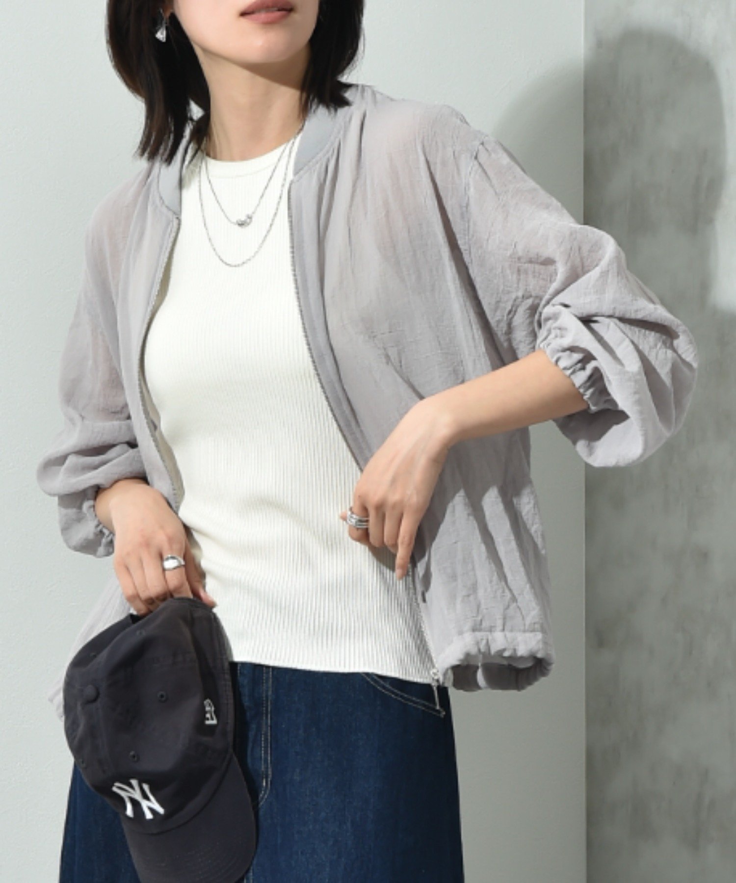 【インタープラネット/INTERPLANET】のEボイルブルゾン インテリア・キッズ・メンズ・レディースファッション・服の通販 founy(ファニー) 　ファッション　Fashion　レディースファッション　WOMEN　アウター　Coat Outerwear　ブルゾン　Blouson/Jackets　おすすめ　Recommend　キャミワンピース　Cami Dress　シアー　Sheer　シンプル　Simple　デニム　Denim　トレンド　Trend　ブルゾン　Blouson　ベーシック　Basic　リラックス　Relax　ワイド　Wide　今季　This Season　ビジネス 仕事 通勤　Business　ライトグレー|ID: prp329100004481390 ipo3291000000031593010