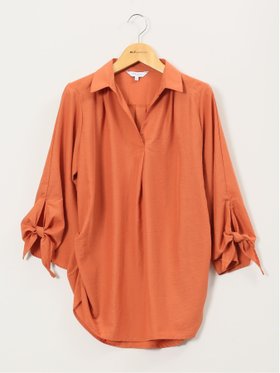 【タカキュー/TAKA-Q】の袖リボンかぶり スキッパーシャツチュニック 人気、トレンドファッション・服の通販 founy(ファニー) ファッション Fashion レディースファッション Fashion for Women トップス・カットソー Cut & Sew Tops シャツ・ブラウス・オフィスカジュアル Elegant Blouses & Button-Ups アクセサリー Fashion Accessories オレンジ Orange スキッパー Skipper, Open Collar ストライプ Stripe, Striped Pattern チュニック Tunic, Long Top ネックレス Necklace, Pendant Necklace バランス Balance, Style Balance フィット Fit, Slim Fit 無地 Plain, Solid Color リボン Ribbon, Bow おすすめ Recommended / Our Picks 夏 Summer |ID:prp329100004481684