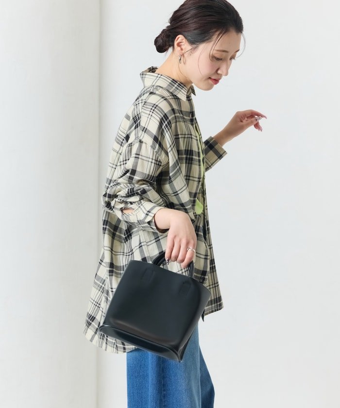 【フリークスストア/FREAK'S STORE】のビックシルエット チェック ボリューム シャツ【限定展開】 25SS インテリア・キッズ・メンズ・レディースファッション・服の通販 founy(ファニー) 　ファッション　Fashion　レディースファッション　WOMEN　トップス・カットソー　Tops/Tshirt　シャツ/ブラウス　Shirts/Blouses　2025年　2025　2025春夏・S/S　Ss,Spring/Summer,2025　とろみ　Thickness　シンプル　Simple　チェック　Check　夏　Summer　S/S・春夏　Ss・Spring/Summer　羽織　Haori　オフホワイト|ID: prp329100004481776 ipo3291000000031948446