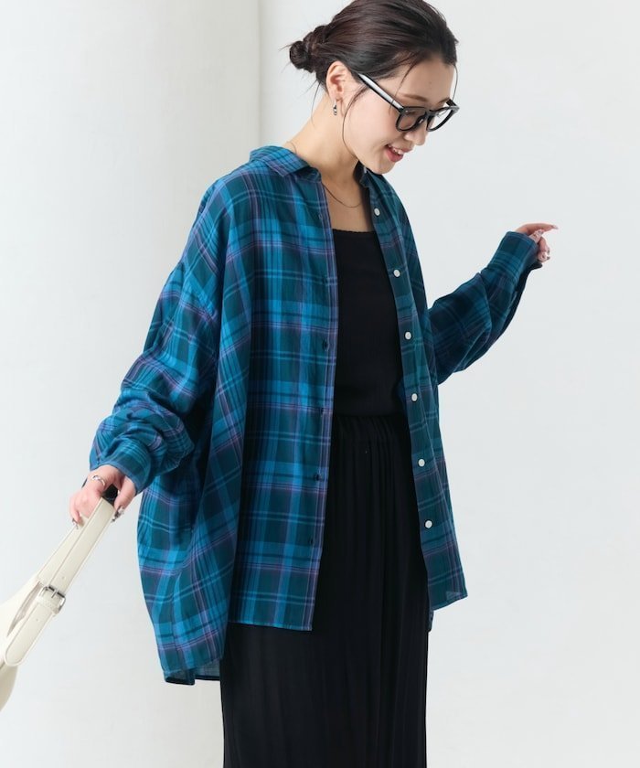 【フリークスストア/FREAK'S STORE】のビックシルエット チェック ボリューム シャツ【限定展開】 25SS インテリア・キッズ・メンズ・レディースファッション・服の通販 founy(ファニー) 　ファッション　Fashion　レディースファッション　WOMEN　トップス・カットソー　Tops/Tshirt　シャツ/ブラウス　Shirts/Blouses　2025年　2025　2025春夏・S/S　Ss,Spring/Summer,2025　とろみ　Thickness　シンプル　Simple　チェック　Check　夏　Summer　S/S・春夏　Ss・Spring/Summer　羽織　Haori　ネイビー|ID: prp329100004481776 ipo3291000000031948447