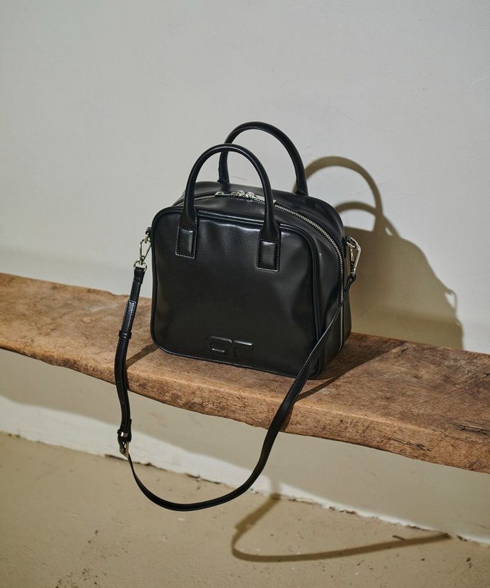 【アダム エ ロペ/ADAM ET ROPE'】の【サステナブル】・【再入荷】ロゴボストンバッグ インテリア・キッズ・メンズ・レディースファッション・服の通販 founy(ファニー) https://founy.com/ ファッション Fashion レディースファッション WOMEN バッグ Bag 春 Spring 軽量 Lightweight ショルダー Shoulder シルバー Silver 財布 Wallet 定番 Standard フェイクレザー Faux Leather ベーシック Basic ボストン Boston ボストンバッグ Boston Bag ポケット Pocket ミドル Middle モチーフ Motif S/S・春夏 Ss・Spring/Summer 再入荷 Restock/Back In Stock/Re Arrival 夏 Summer 2025年 2025 2025春夏・S/S Ss,Spring/Summer,2025 |ID: prp329100004482091 ipo3291000000031991615
