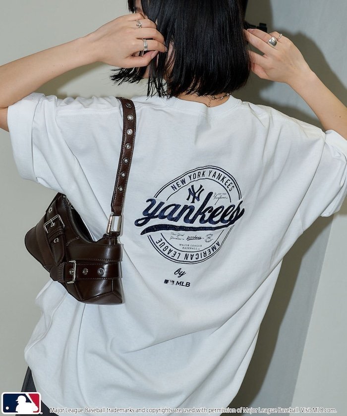 【フリークスストア/FREAK'S STORE】の別注 MLB サークルロゴグラフィックTシャツ/プリントT/ユニセックス【限定展開】 25SS インテリア・キッズ・メンズ・レディースファッション・服の通販 founy(ファニー) https://founy.com/ ファッション Fashion レディースファッション Fashion for Women トップス・カットソー Cut & Sew Tops シャツ・ブラウス・オフィスカジュアル Elegant Blouses & Button-Ups ロングTシャツ・Tシャツ Longline T-Shirts & Tees 2025年 2025 2025春夏・S/S Spring/Summer 2025 SS25 サークル Circle, Round Design プリント Print, Printed Pattern 別注 Limited Edition, Custom Order 夏 Summer S/S・春夏 SS, Spring/Summer, Warm Season |ID: prp329100004486168 ipo3291000000033521503