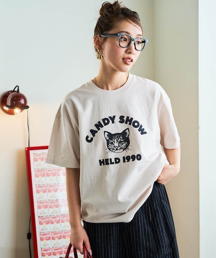 【フリークスストア/FREAK'S STORE】のアニマル カレッジ 半袖 Tシャツ【限定展開】 25SS インテリア・キッズ・メンズ・レディースファッション・服の通販 founy(ファニー) 　ファッション　Fashion　レディースファッション　Fashion for Women　トップス・カットソー　Cut & Sew Tops　シャツ・ブラウス・オフィスカジュアル　Elegant Blouses & Button-Ups　ロングTシャツ・Tシャツ　Longline T-Shirts & Tees　アニマル　Animal Print　インナー　Innerwear　カーゴパンツ　Cargo Pants, Utility Pants　キャップ　Cap, Baseball Cap　シンプル　Simple, Minimal　スニーカー　Sneakers, Trainers　デニム　Denim, Jeans Material　定番　Standard, Basic Item　人気　Popular, Best Seller　フェミニン　Feminine, Girly　プリント　Print, Printed Pattern　半袖　Short Sleeve, Half Sleeve　S/S・春夏　SS, Spring/Summer, Warm Season　おすすめ　Recommended / Our Picks　夏　Summer　2025年　2025　2025春夏・S/S　Spring/Summer 2025 SS25　ナチュラル_ネコ|ID: prp329100004486655 ipo3291000000032266442