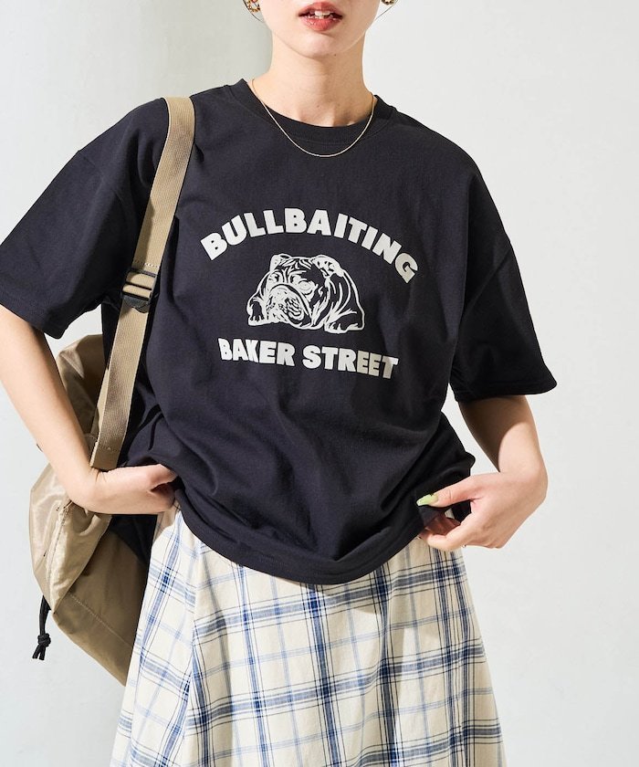 【フリークスストア/FREAK'S STORE】のアニマル カレッジ 半袖 Tシャツ【限定展開】 25SS インテリア・キッズ・メンズ・レディースファッション・服の通販 founy(ファニー) 　ファッション　Fashion　レディースファッション　Fashion for Women　トップス・カットソー　Cut & Sew Tops　シャツ・ブラウス・オフィスカジュアル　Elegant Blouses & Button-Ups　ロングTシャツ・Tシャツ　Longline T-Shirts & Tees　アニマル　Animal Print　インナー　Innerwear　カーゴパンツ　Cargo Pants, Utility Pants　キャップ　Cap, Baseball Cap　シンプル　Simple, Minimal　スニーカー　Sneakers, Trainers　デニム　Denim, Jeans Material　定番　Standard, Basic Item　人気　Popular, Best Seller　フェミニン　Feminine, Girly　プリント　Print, Printed Pattern　半袖　Short Sleeve, Half Sleeve　S/S・春夏　SS, Spring/Summer, Warm Season　おすすめ　Recommended / Our Picks　夏　Summer　2025年　2025　2025春夏・S/S　Spring/Summer 2025 SS25　ブラック_イヌ|ID: prp329100004486655 ipo3291000000032266447