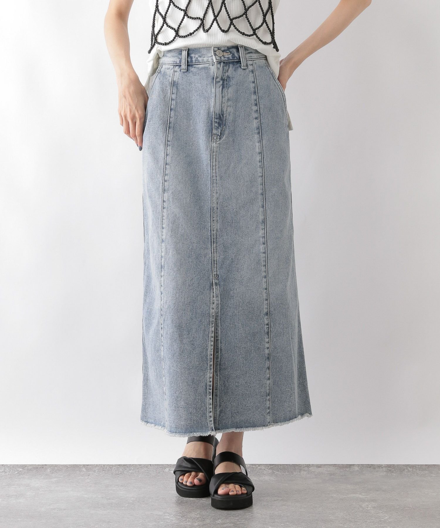 【グローバルワーク/GLOBAL WORK】のGOODデニムアイラインスカート/117770 インテリア・キッズ・メンズ・レディースファッション・服の通販 founy(ファニー) 　ファッション　Fashion　レディースファッション　WOMEN　スカート　Skirt　おすすめ　Recommend　スリット　Slit　デニム　Denim　フリンジ　Fringe　フロント　Front　ポケット　Pocket　楽ちん　Easy　ライトブルー81|ID: prp329100004487617 ipo3291000000031841379