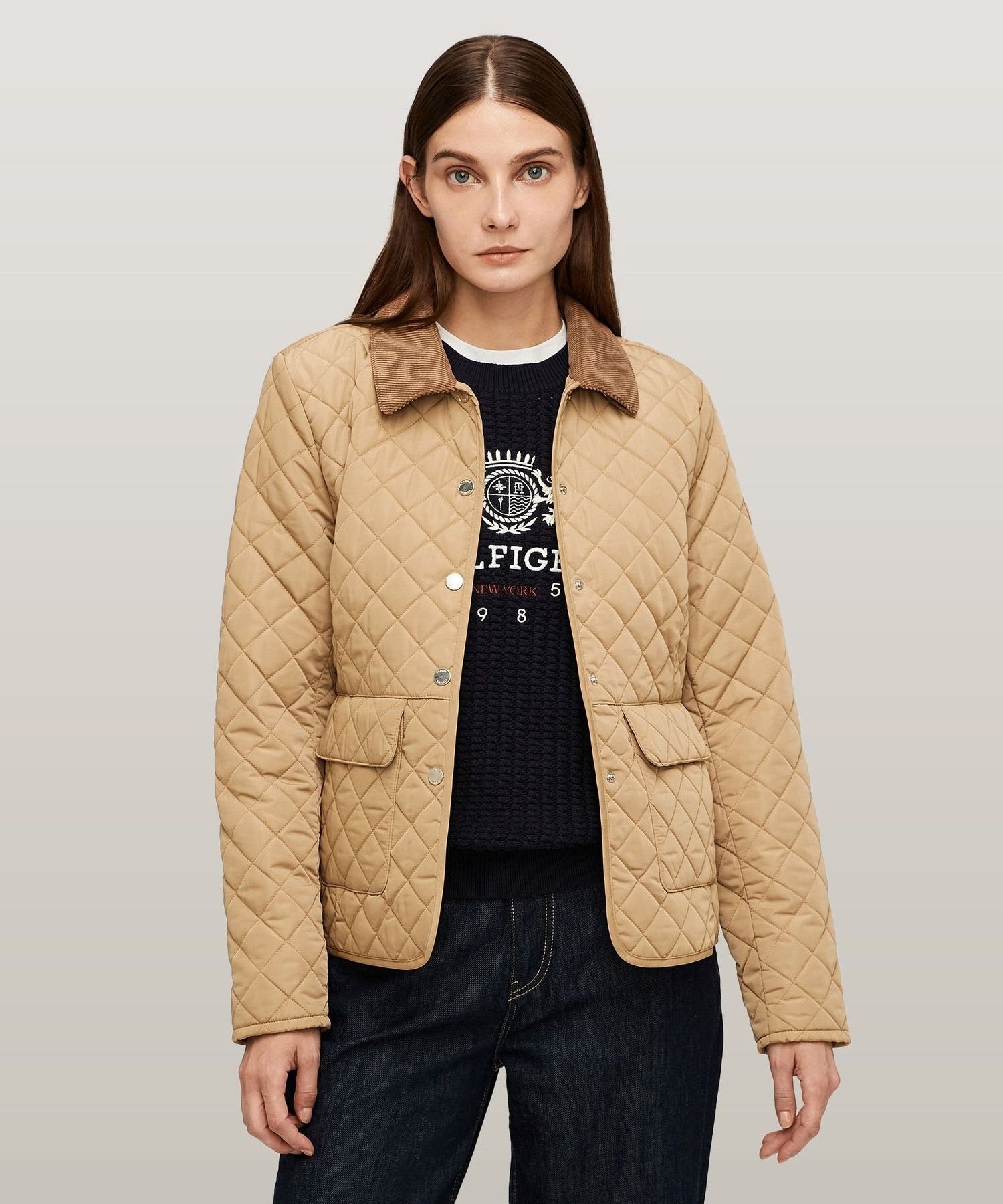 【トミーヒルフィガー/TOMMY HILFIGER】のスリムキルティングジャケット インテリア・キッズ・メンズ・レディースファッション・服の通販 founy(ファニー) 　ファッション　Fashion　レディースファッション　WOMEN　アウター　Coat Outerwear　ジャケット　Jackets　アメリカン　American　キルティング　Quilting　クラシック　Classic　ゴルフ　Golf　シェイプ　Shape　ジャケット　Jacket　スマート　Smart　デニム　Denim　ベーシック　Basic　モダン　Modern　人気　Popularity　ベージュRBL|ID: prp329100004488755 ipo3291000000031733720