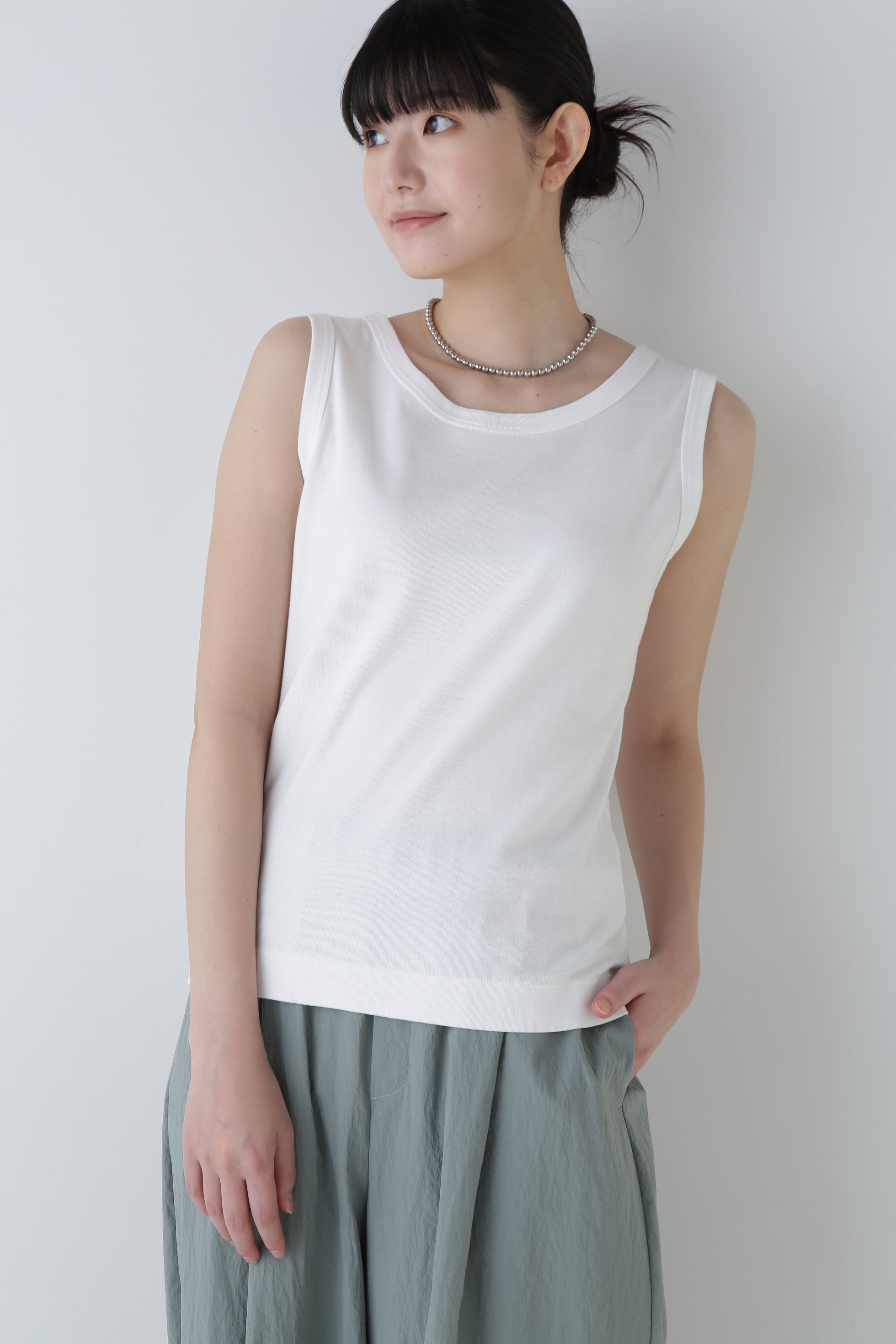 【ヒューマンウーマン/HUMAN WOMAN】のオーガニックコットンタンクトップ インテリア・キッズ・メンズ・レディースファッション・服の通販 founy(ファニー) 　ファッション　Fashion　レディースファッション　WOMEN　おすすめ　Recommend　インナー　Inner　カッティング　Cutting　スタンダード　Standard　タンク　Tank　ベーシック　Basic　ホワイト|ID: prp329100004488809 ipo3291000000031997662