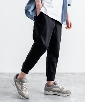 【ロッキーモンロー/Rocky Monroe】のコットンリネンクロップドジョガーパンツ 人気、トレンドファッション・服の通販 founy(ファニー) ファッション Fashion レディースファッション WOMEN パンツ Pants アウトドア Outdoor クロップド Cropped シンプル Simple ソックス Socks ドローコード Draw Cord ハーフ Half フィット Fit フロント Front リネン Linen リラックス Relax 再入荷 Restock/Back In Stock/Re Arrival おすすめ Recommend |ID:prp329100004491292