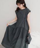 【ナチュラルクチュール/natural couture】のドロストデザインチェック柄ワンピース 人気、トレンドファッション・服の通販 founy(ファニー) ファッション Fashion レディースファッション Fashion for Women ワンピース Dresses エアリー Airy Texture カーディガン Cardigan, Knitwear ギャザー Gathered, Ruffled シアー Sheer, See-Through ジャケット Jacket, Outerwear チェック Check, Plaid, Tartan トレンド Trend, Trending Now ノースリーブ Sleeveless, No-Sleeve 羽織 Haori, Light Jacket リゾート Resort, Vacation Style リネン Linen, Linen Fabric おすすめ Recommended / Our Picks 夏 Summer エレガント 上品 Elegant 2025年 2025 2025春夏・S/S Spring/Summer 2025 SS25 thumbnail グレー|ID: prp329100004491375 ipo3291000000033234705