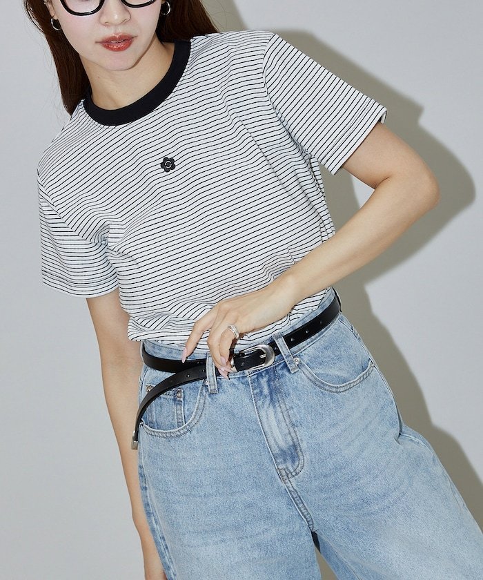 【フリークスストア/FREAK'S STORE】のワンポイント 刺繍 ロゴTシャツ 限定展開 25SS インテリア・キッズ・メンズ・レディースファッション・服の通販 founy(ファニー) 　ファッション　Fashion　レディースファッション　Fashion for Women　トップス・カットソー　Cut & Sew Tops　シャツ・ブラウス・オフィスカジュアル　Elegant Blouses & Button-Ups　ロングTシャツ・Tシャツ　Longline T-Shirts & Tees　インナー　Innerwear　キャミ　Camisole, Cami Top　コンパクト　Compact, Small Size　スペシャル　Special, Limited Edition　バランス　Balance, Style Balance　フィット　Fit, Slim Fit　フラワー　Flower, Floral　ミニスカート　Mini Skirt, Short Skirt　モチーフ　Motif, Design Theme　リアル　Real, Realistic　ワンポイント　One Point, Statement Accent　S/S・春夏　SS, Spring/Summer, Warm Season　おすすめ　Recommended / Our Picks　夏　Summer　2025年　2025　2025春夏・S/S　Spring/Summer 2025 SS25　ボーダー/ストライプ|ID: prp329100004492112 ipo3291000000031669924