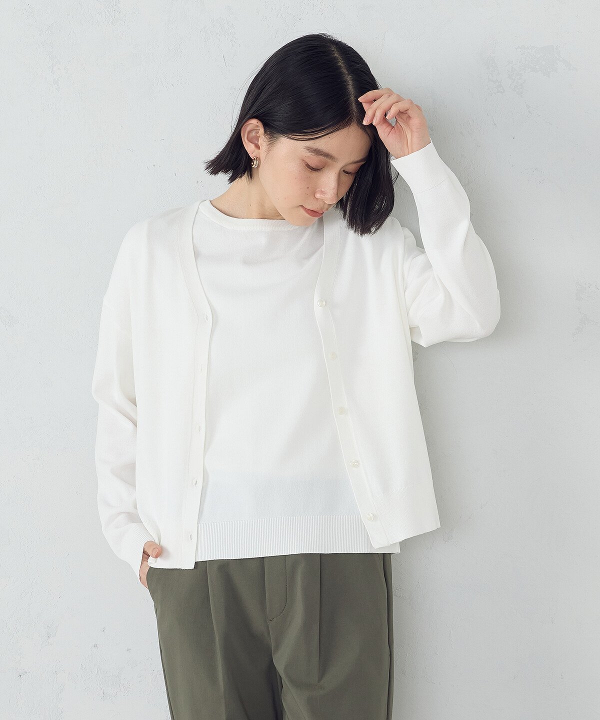 【コムサイズム/COMME CA ISM】の【ウォッシャブル・UVカット】ベーシック カーディガン インテリア・キッズ・メンズ・レディースファッション・服の通販 founy(ファニー) 　ファッション　Fashion　レディースファッション　WOMEN　トップス・カットソー　Tops/Tshirt　カーディガン　Cardigans　おすすめ　Recommend　アンサンブル　Ensemble　カーディガン　Cardigan　タンブラー　Tumbler　ベーシック　Basic　ポケット　Pocket　夏　Summer　春　Spring　S/S・春夏　Ss・Spring/Summer　ビジネス 仕事 通勤　Business　ホワイト|ID: prp329100004492239 ipo3291000000031991927