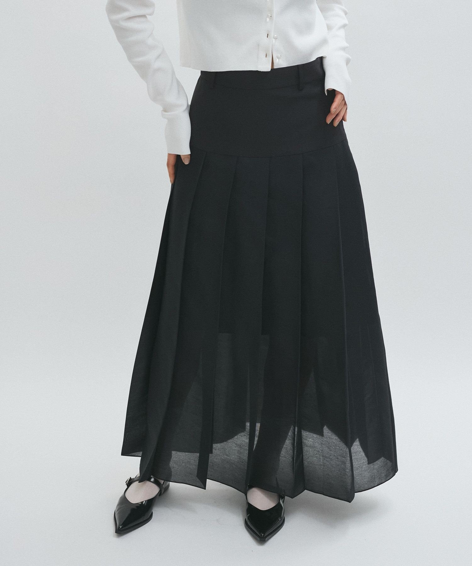 【アダム エ ロペ/ADAM ET ROPE'】のシアーオーガンジープリーツスカート インテリア・キッズ・メンズ・レディースファッション・服の通販 founy(ファニー) 　ファッション　Fashion　レディースファッション　WOMEN　スカート　Skirt　プリーツスカート　Pleated Skirts　オーガンジー　Organdy　春　Spring　クロップド　Cropped　コンパクト　Compact　軽量　Lightweight　フォルム　Form　プリーツ　Pleats　ボトム　Bottom　ヨーク　Yoke　S/S・春夏　Ss・Spring/Summer　おすすめ　Recommend　夏　Summer　2025年　2025　2025春夏・S/S　Ss,Spring/Summer,2025　ブラック(01)|ID: prp329100004492552 ipo3291000000031995328