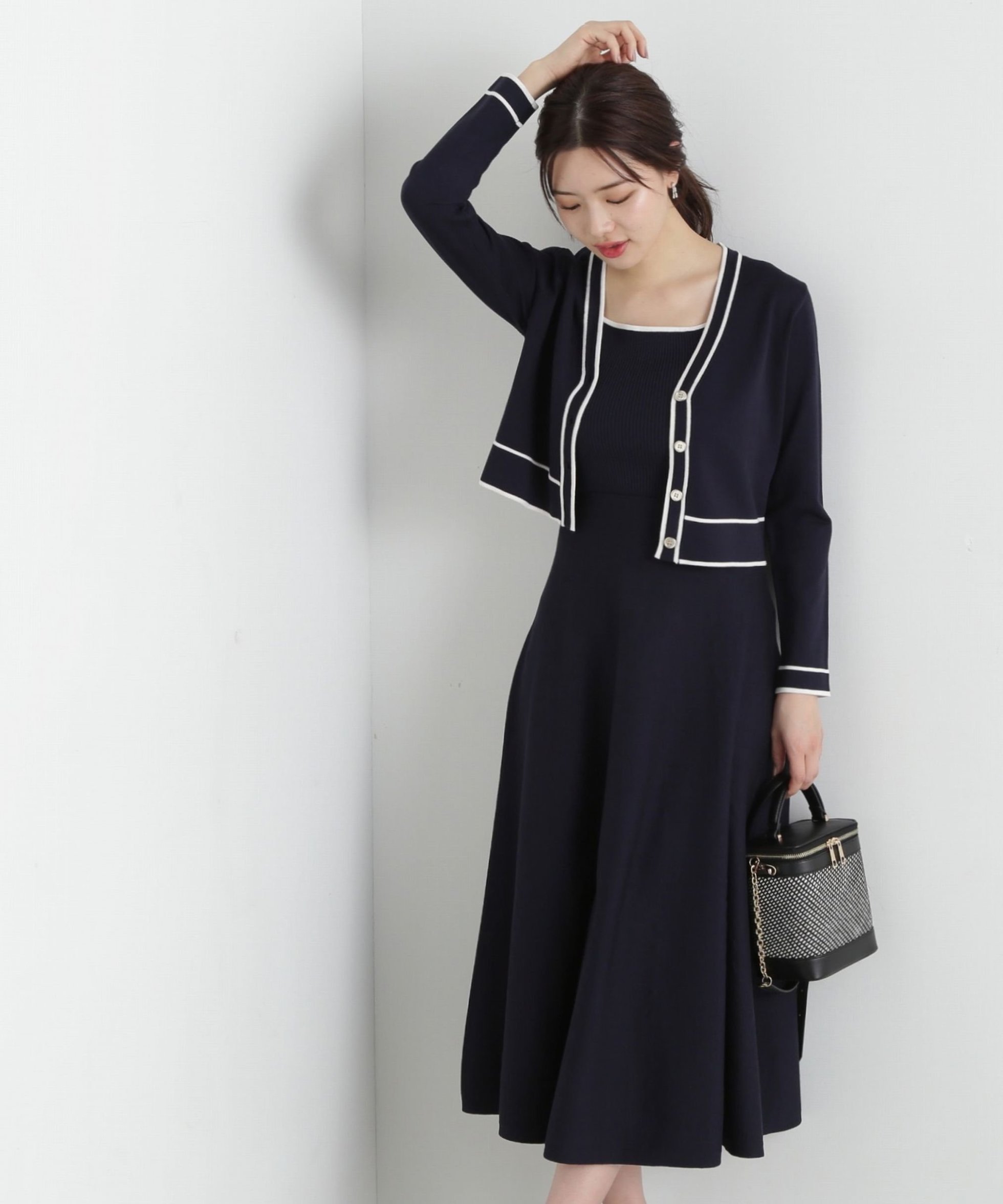 【プロポーション ボディドレッシング/PROPORTION BODY DRESSING】のバイカラーアンサンブルニットワンピース インテリア・キッズ・メンズ・レディースファッション・服の通販 founy(ファニー) 　ファッション　Fashion　レディースファッション　WOMEN　ワンピース　Dress　ニットワンピース　Knit Dresses　アンサンブル　Ensemble　カーディガン　Cardigan　セットアップ　Set Up　パイピング　Piping　ネイビー×ホワイト|ID: prp329100004493685 ipo3291000000032191449