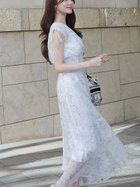 【フレイ アイディー/FRAY I.D】のラインフラワープリントカシュワンピース 人気、トレンドファッション・服の通販 founy(ファニー) ファッション Fashion レディースファッション WOMEN ワンピース Dress カシュクール Cachecoeur ストライプ Stripe デコルテ Decolletage トレンド Trend バランス Balance フラワー Flower フレア Flare プリント Print マーブル Marble ラグジュアリー Luxury リボン Ribbon エレガント 上品 Elegant thumbnail BLU[086]|ID: prp329100004493897 ipo3291000000031997410