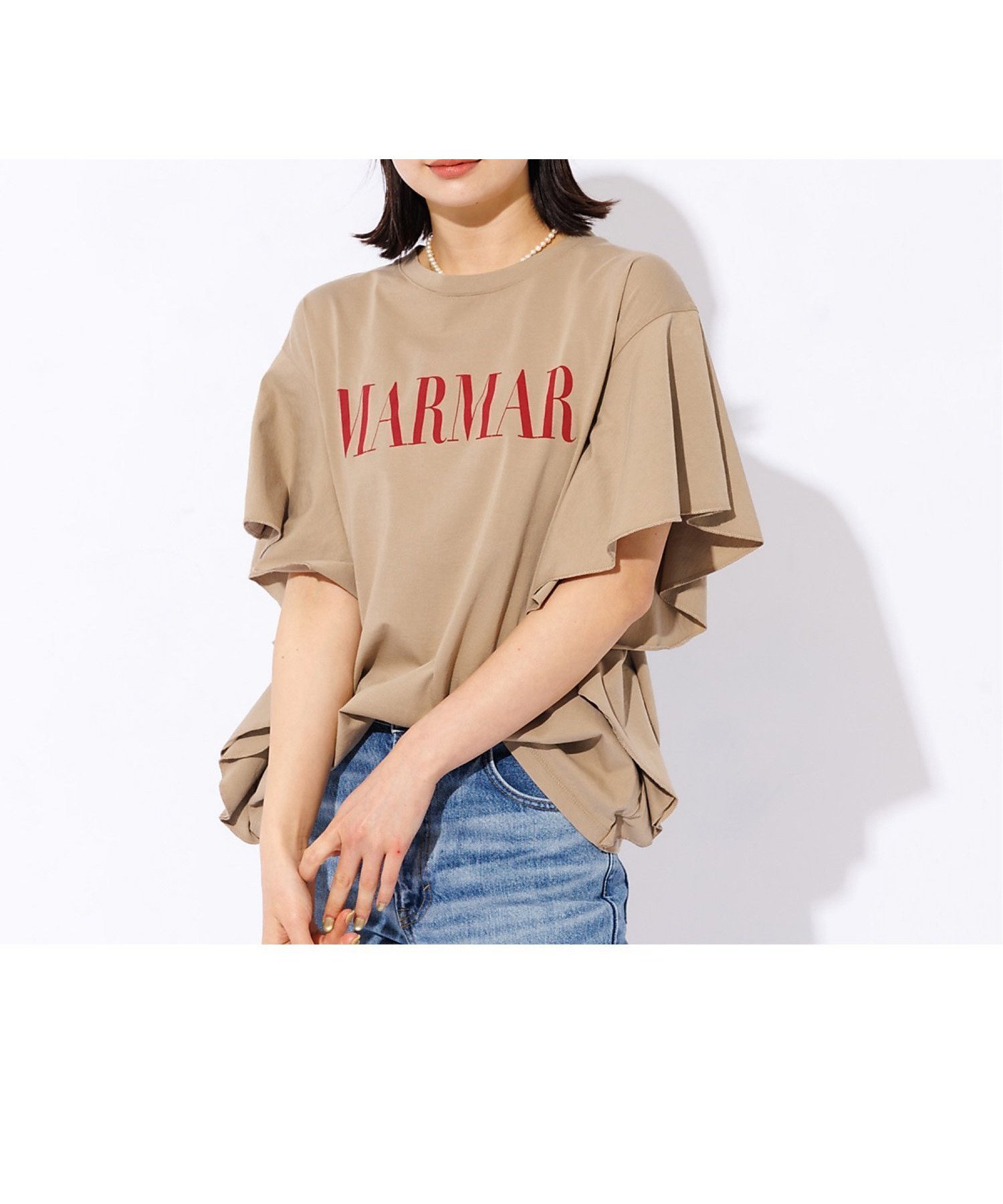 【ルージュヴィフラクレ/Rouge vif la cle】の別注 【MICA DEAL /マイカアンドディール】ロゴTシャツ / フレアス インテリア・キッズ・メンズ・レディースファッション・服の通販 founy(ファニー) 　ファッション　Fashion　レディースファッション　WOMEN　トップス・カットソー　Tops/Tshirt　シャツ/ブラウス　Shirts/Blouses　ロング / Tシャツ　T-Shirts　春　Spring　今季　This Season　ストレート　Straight　スリーブ　Sleeve　人気　Popularity　バランス　Balance　フェミニン　Feminine　フリル　Frills　フレア　Flare　ボトム　Bottom　別注　Special Order　リラックス　Relax　夏　Summer　エレガント 上品　Elegant　2025年　2025　2025春夏・S/S　Ss,Spring/Summer,2025　ベージュ|ID: prp329100004495735 ipo3291000000031738255