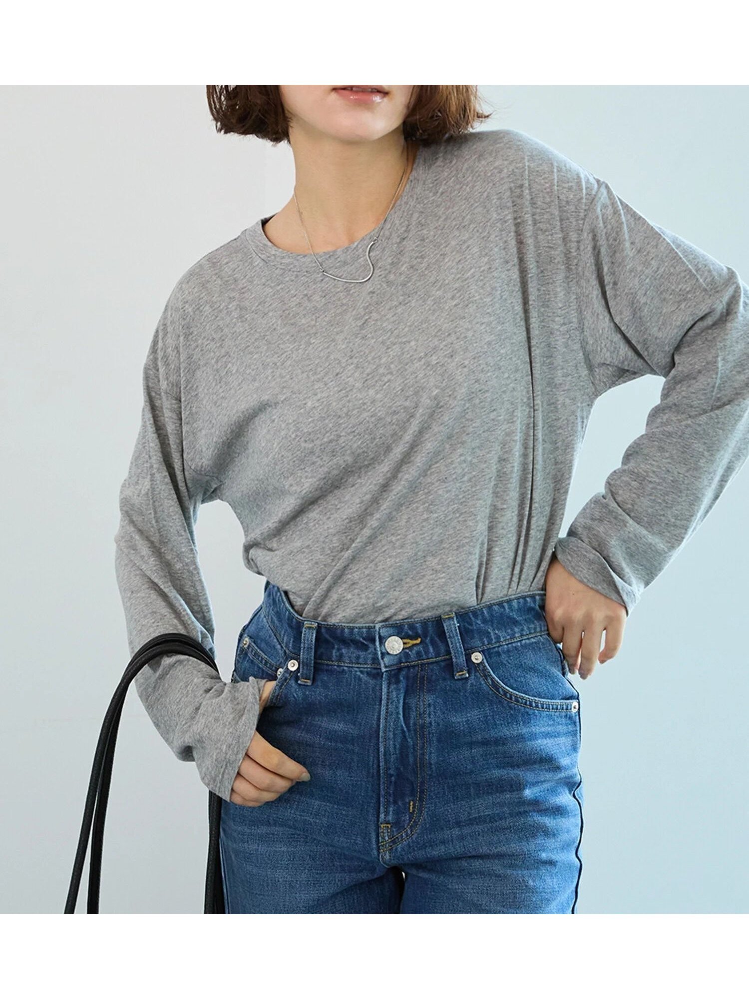 【テチチ/Te chichi】の【宮本茉由着用】シアー天竺ロングスリーブTシャツ インテリア・キッズ・メンズ・レディースファッション・服の通販 founy(ファニー) 　ファッションモデル・俳優・女優　Models　女性　Women　宮本茉由　MIyamoto Mayu　ファッション　Fashion　レディースファッション　WOMEN　トップス・カットソー　Tops/Tshirt　シャツ/ブラウス　Shirts/Blouses　ロング / Tシャツ　T-Shirts　2025年　2025　2025春夏・S/S　Ss,Spring/Summer,2025　インナー　Inner　シアー　Sheer　シンプル　Simple　スタイリッシュ　Stylish　スリーブ　Sleeve　バランス　Balance　フェミニン　Feminine　リラックス　Relax　ロング　Long　女優　Actress　春　Spring　TOPグレー|ID: prp329100004497033 ipo3291000000031724643