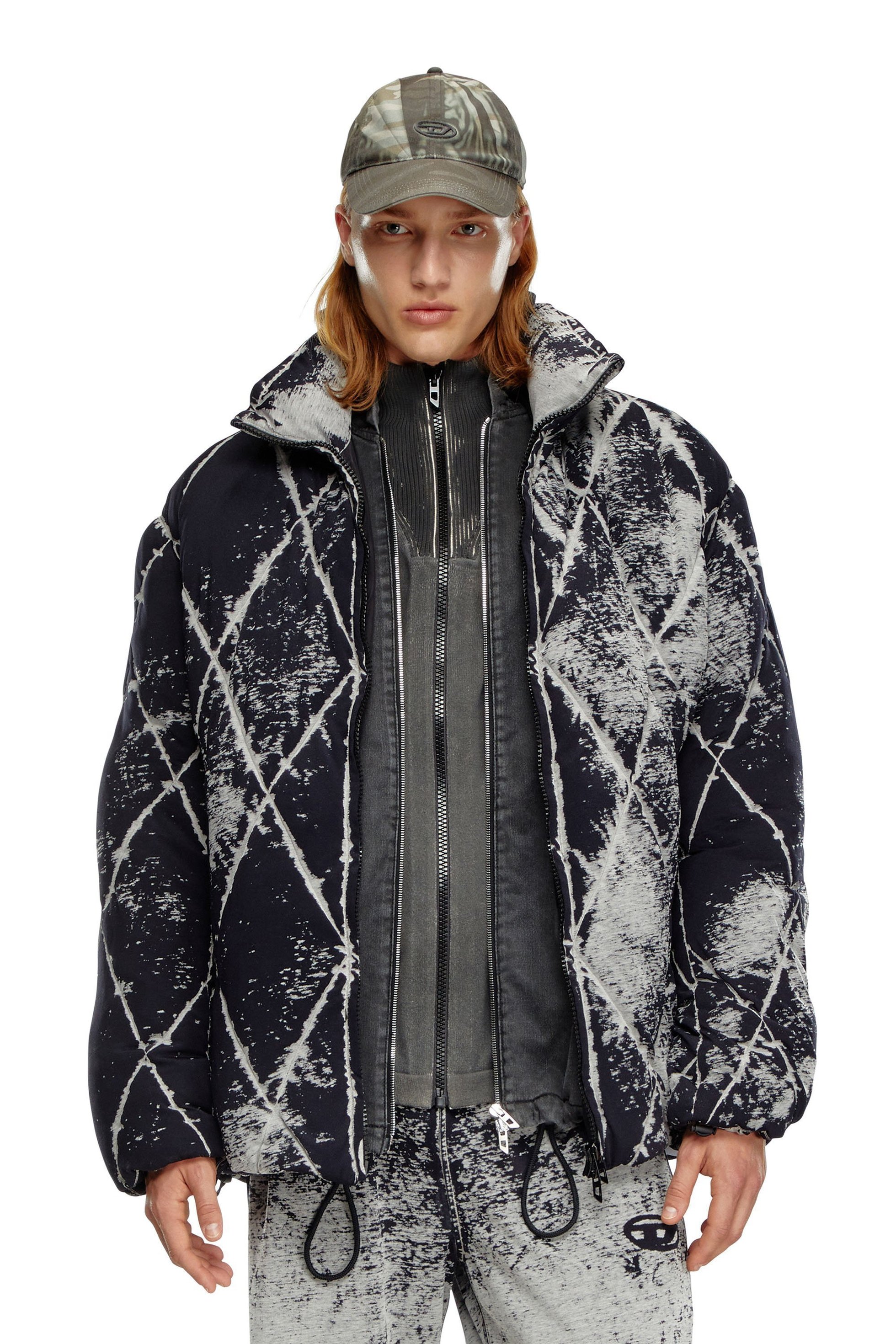 【ディーゼル/DIESEL / MEN】のメンズ ウインタージャケット パファージャケット インテリア・キッズ・メンズ・レディースファッション・服の通販 founy(ファニー) 　ファッション　Fashion　メンズファッション　MEN　キルティング　Quilting　ジャケット　Jacket　ドローストリング　Drawstring　メンズ　Mens　ブラック|ID: prp329100004497036 ipo3291000000031724689