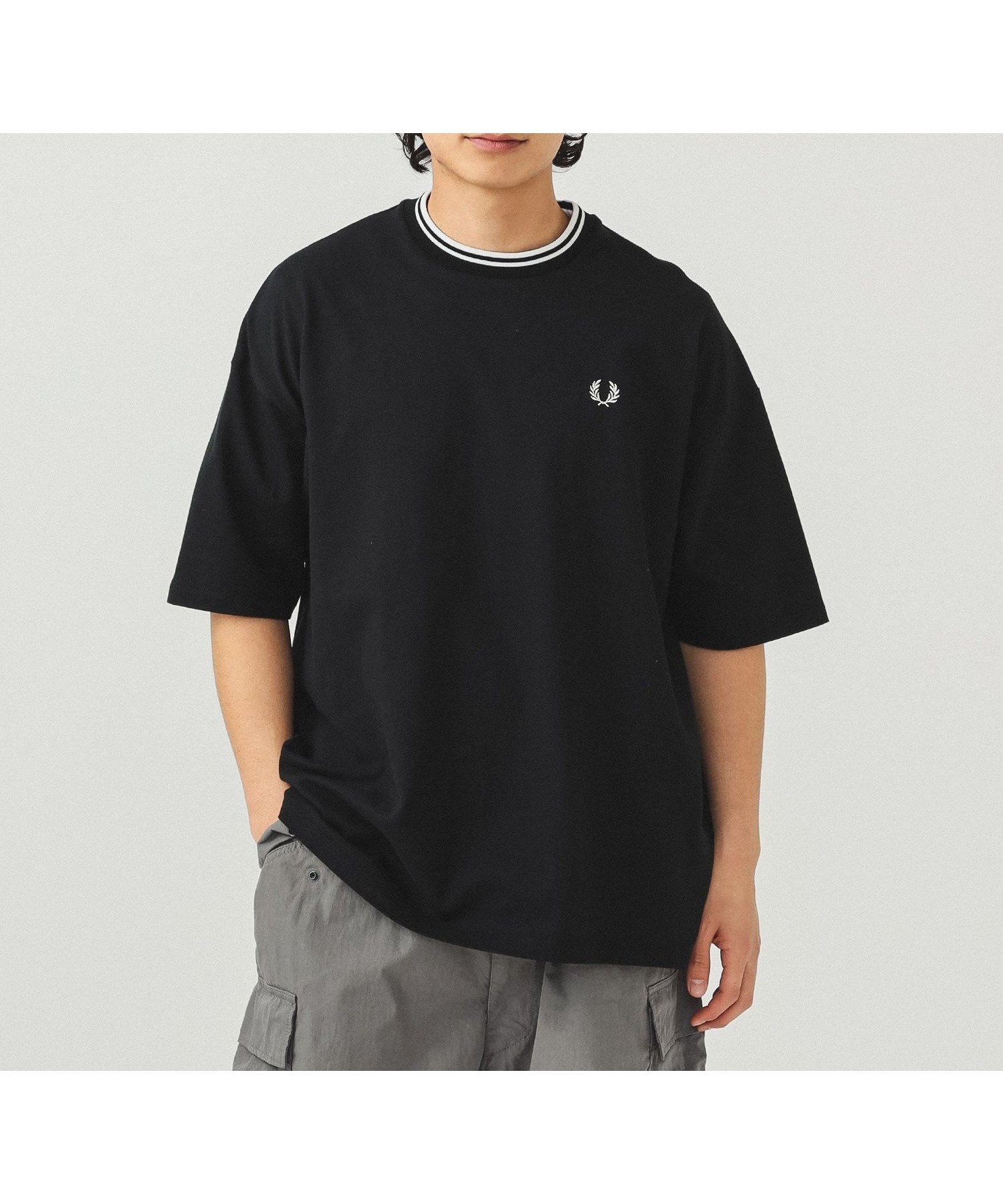 【ビームス/BEAMS / MEN】の【別注】FRED PERRY / オーバーサイズ ピケ Tシャツ インテリア・キッズ・メンズ・レディースファッション・服の通販 founy(ファニー) 　ファッション　Fashion　メンズファッション　Fashion for Men　モダン　Modern, Contemporary　エレガント 上品　Elegant　別注　Limited Edition, Custom Order　鹿の子　Piqué, Kanoko Fabric　BLACK|ID: prp329100004497161 ipo3291000000032753096