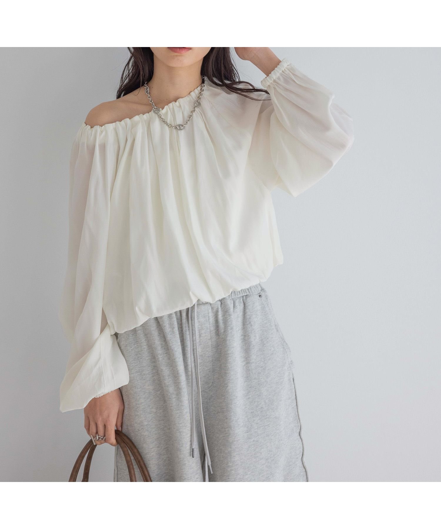 【ジーナシス/JEANASiS】の2WAYバルーンブラウス インテリア・キッズ・メンズ・レディースファッション・服の通販 founy(ファニー) 　ファッション　Fashion　レディースファッション　WOMEN　トップス・カットソー　Tops/Tshirt　シャツ/ブラウス　Shirts/Blouses　おすすめ　Recommend　オフショル　Off Shoulder　オフショルダー　Off Shoulder　ショルダー　Shoulder　ショート　Short　デニム　Denim　トレンド　Trend　ドローコード　Draw Cord　バルーン　Balloon　ワンショル　One Shoulder　エレガント 上品　Elegant　オフホワイト|ID: prp329100004497308 ipo3291000000031726411