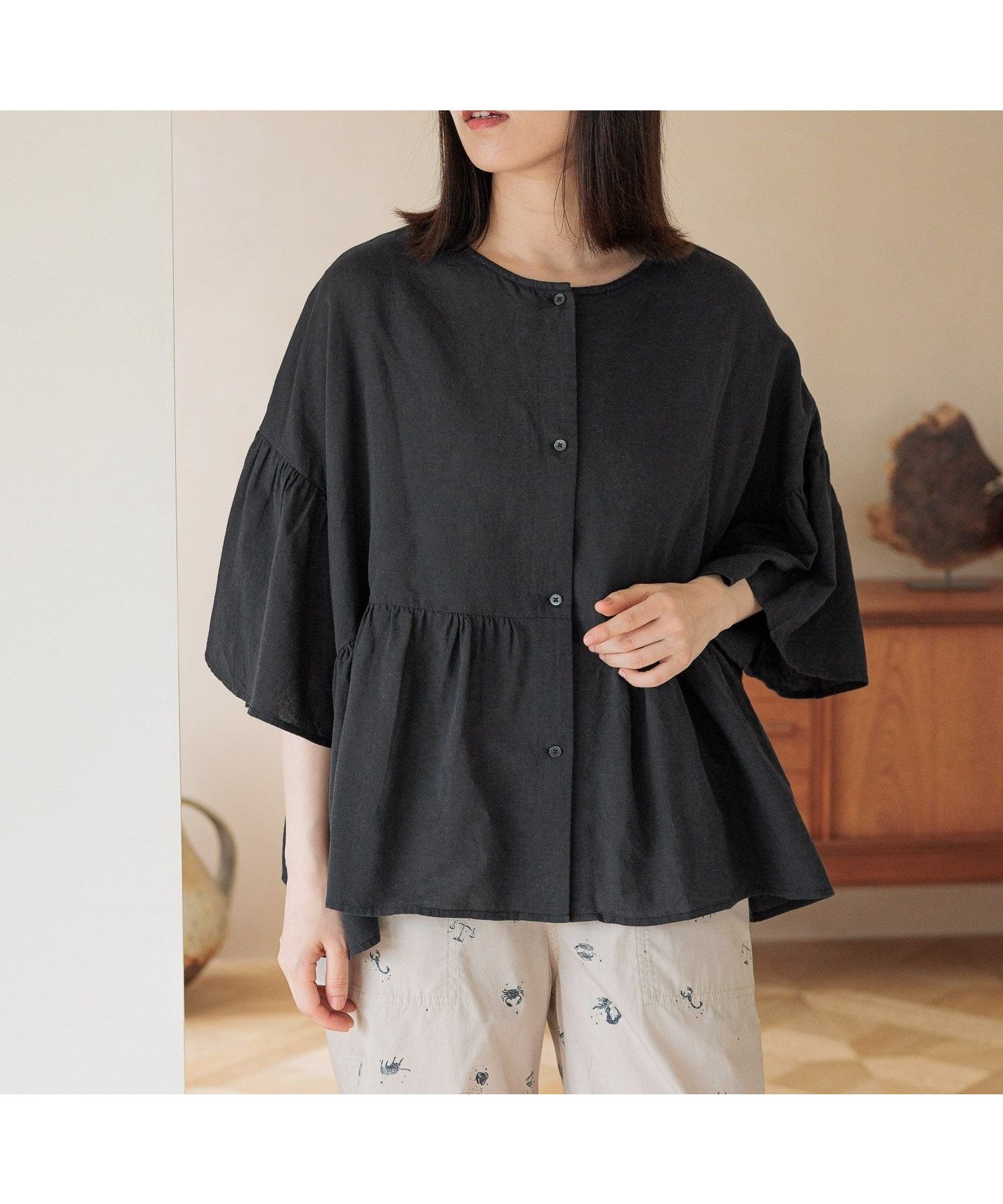 【ニコアンド/niko and】のCOMFORTリネンワイドブラウス インテリア・キッズ・メンズ・レディースファッション・服の通販 founy(ファニー) 　ファッション　Fashion　レディースファッション　WOMEN　トップス・カットソー　Tops/Tshirt　シャツ/ブラウス　Shirts/Blouses　おすすめ　Recommend　なめらか　Smooth　ギャザー　Gather　スラックス　Slacks　フリル　Frills　フレア　Flare　ミリタリー　Military　リネン　Linen　エレガント 上品　Elegant　ブラック19|ID: prp329100004497381 ipo3291000000032201205