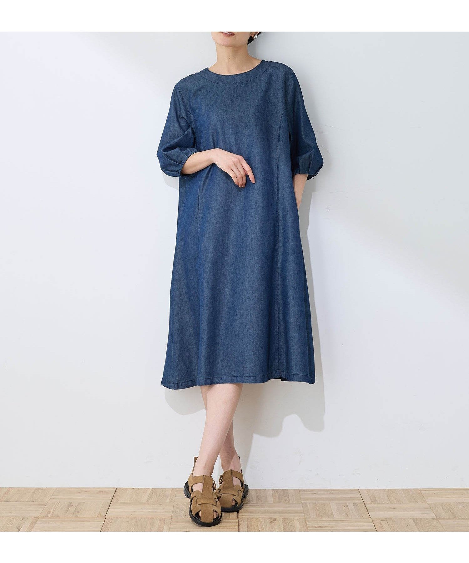 【デコイ/DECOY Since1981】のデニムワンピース インテリア・キッズ・メンズ・レディースファッション・服の通販 founy(ファニー) 　ファッション　Fashion　レディースファッション　WOMEN　ワンピース　Dress　おすすめ　Recommend　スニーカー　Sneakers　スリット　Slit　デニム　Denim　フレア　Flare　ポケット　Pocket　ネイビー|ID: prp329100004498624 ipo3291000000031736668
