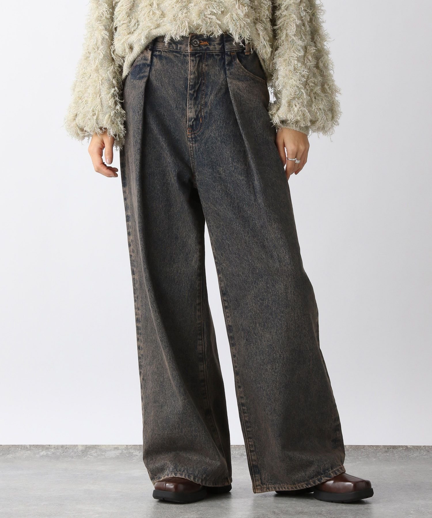 【ジーナシス/JEANASiS】のタックデニムワイドパンツ インテリア・キッズ・メンズ・レディースファッション・服の通販 founy(ファニー) 　ファッション　Fashion　レディースファッション　WOMEN　パンツ　Pants　おすすめ　Recommend　アメリカン　American　グラデーション　Gradation　ショート　Short　ジャケット　Jacket　デニム　Denim　ワイド　Wide　ヴィンテージ　Vintage　ネイビー系|ID: prp329100004498798 ipo3291000000031738124