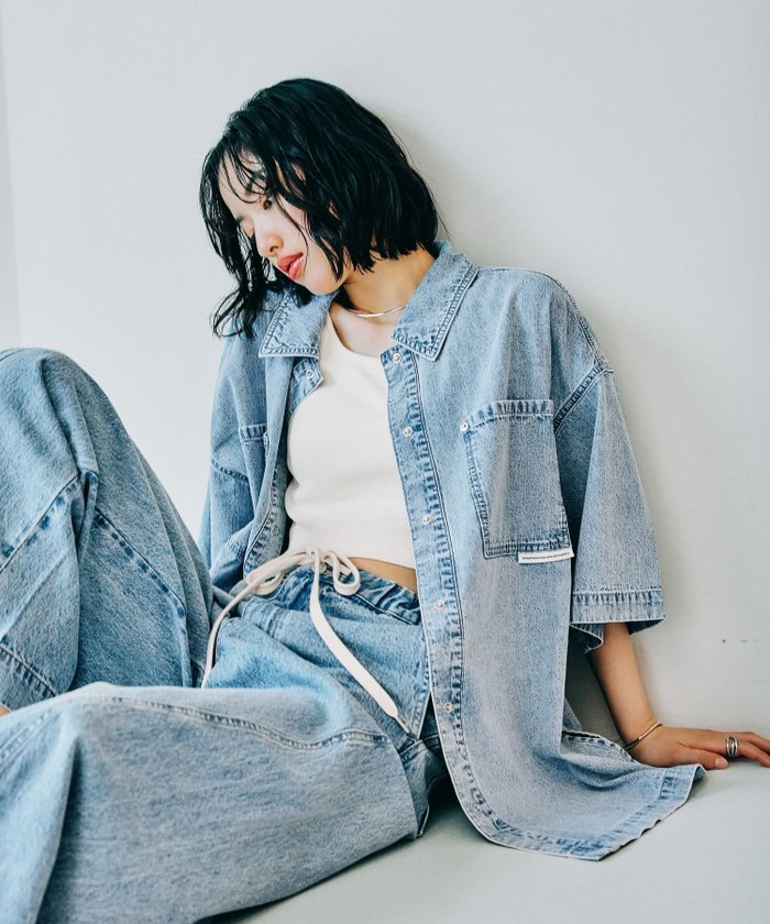 【レプシィム ローリーズファーム/LEPSIM LOWRYS FARM】のBIGデニム5分袖シャツチュニック インテリア・キッズ・メンズ・レディースファッション・服の通販 founy(ファニー) https://founy.com/ ファッション Fashion レディースファッション WOMEN トップス・カットソー Tops/Tshirt シャツ/ブラウス Shirts/Blouses おすすめ Recommend チュニック Tunic デニム Denim バルーン Balloon レース Race 夏 Summer |ID: prp329100004498803 ipo3291000000031937251