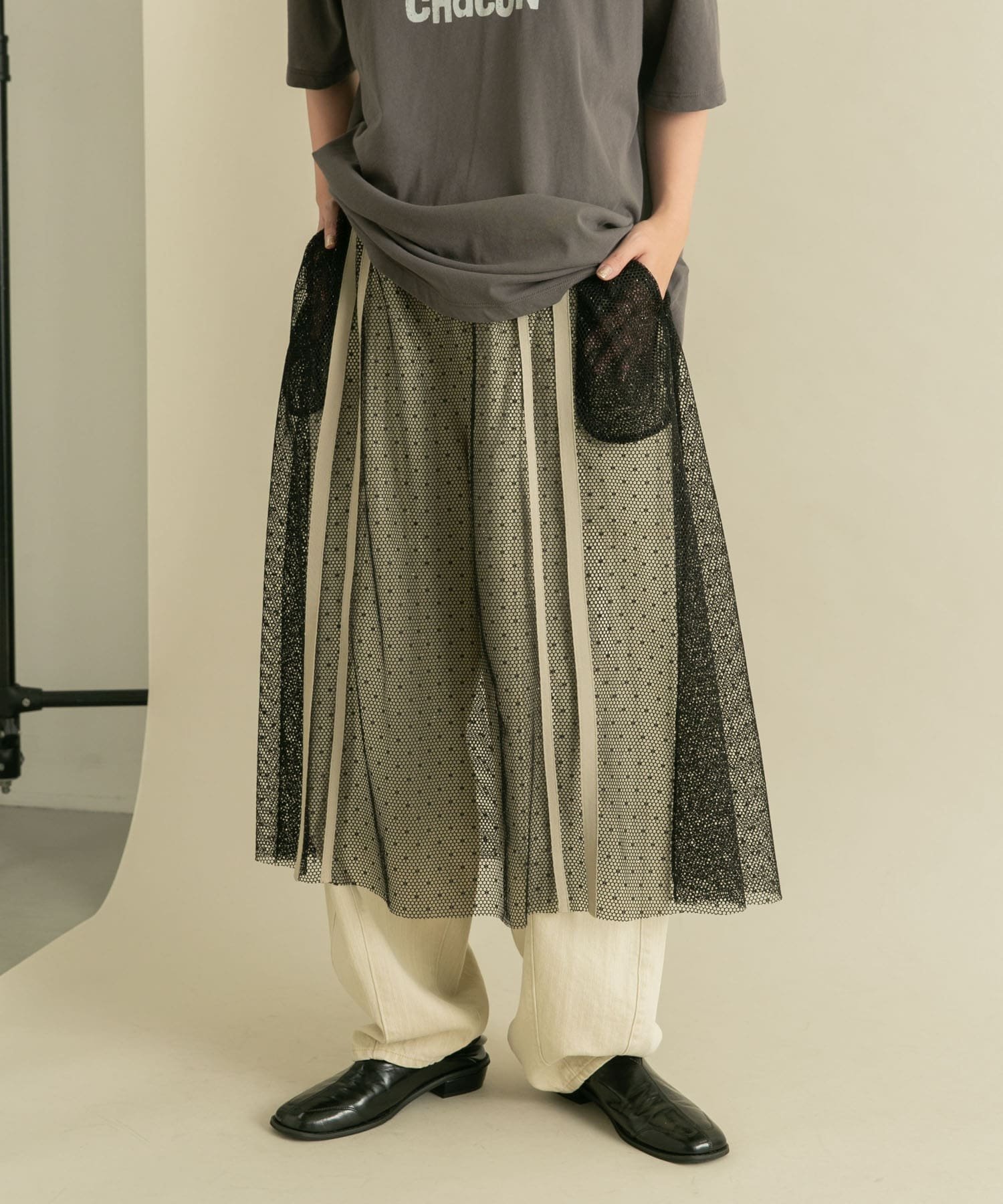 【ケービーエフ/KBF / URBAN RESEARCH】のメッシュラインレイヤードスカート 人気、トレンドファッション・服の通販 founy(ファニー) 　ファッション　Fashion　レディースファッション　WOMEN　スカート　Skirt　2024年　2024　2024-2025秋冬・A/W　Aw/Autumn/Winter/Fw/Fall/2024-2025　冬　Winter　おすすめ　Recommend　シンプル　Simple　トレンド　Trend　フロント　Front　ボトム　Bottom　ポケット　Pocket　メッシュ　Mesh　A/W・秋冬　Aw・Autumn/Winter・Fw・Fall-Winter　 other-1|ID: prp329100004500285 ipo3291000000031751148