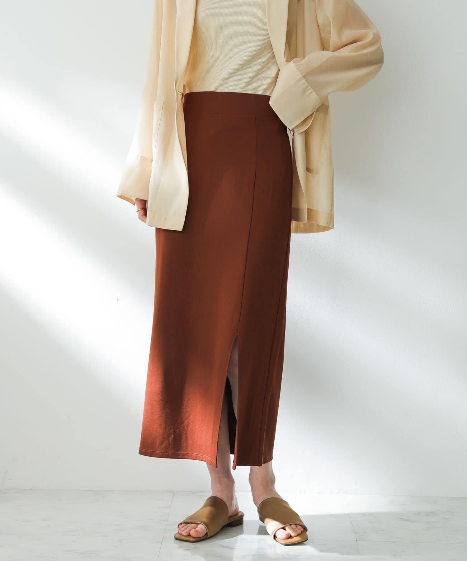 【センスオブプレイス/SENSE OF PLACE by URBAN RESEARCH】のスリットペンシルスカート インテリア・キッズ・メンズ・レディースファッション・服の通販 founy(ファニー) 　ファッション　Fashion　レディースファッション　WOMEN　スカート　Skirt　スリット　Slit　トレンド　Trend　今季　This Season　BROWN|ID: prp329100004501175 ipo3291000000031758983