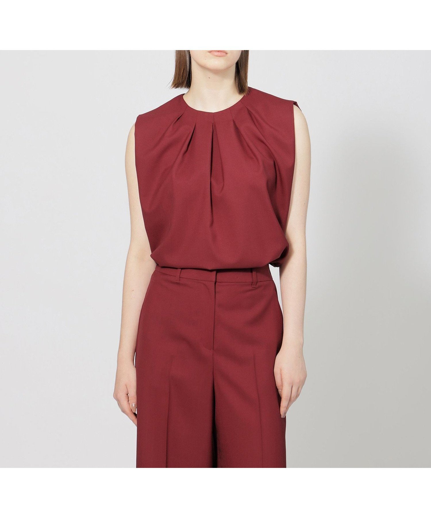 【エポカ/EPOCA】のウールトロ ノースリーブブラウス 人気、トレンドファッション・服の通販 founy(ファニー) 　ファッション　Fashion　レディースファッション　WOMEN　トップス・カットソー　Tops/Tshirt　キャミソール / ノースリーブ　No Sleeves　シャツ/ブラウス　Shirts/Blouses　おすすめ　Recommend　エアリー　Airy　ギャザー　Gather　セットアップ　Set Up　ノースリーブ　No Sleeve　エレガント 上品　Elegant　夏　Summer　春　Spring　秋　Autumn/Fall　軽量　Lightweight　 other-1|ID: prp329100004501306 ipo3291000000031760011