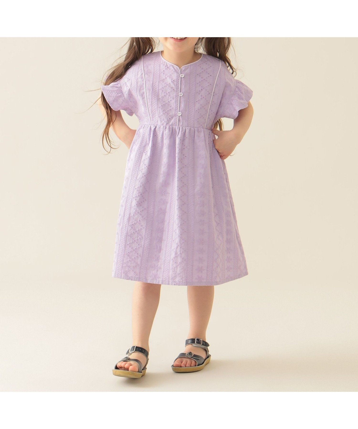 【ビームス ミニ/BEAMS mini / KIDS】のパンチング レース ワンピース 2025SS(90~150cm) インテリア・キッズ・メンズ・レディースファッション・服の通販 founy(ファニー) 　ファッション　Fashion　キッズファッション　Fashion for Kids　ワンピース　Dresses　2025年　2025　2025春夏・S/S　Spring/Summer 2025 SS25　スリーブ　Sleeve, Long Sleeve / Short Sleeve　フレア　Flare, Flared　レース　Lace, Lace Fabric　エレガント 上品　Elegant　夏　Summer　PURPLE|ID: prp329100004501631 ipo3291000000033418395