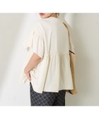 【フリークスストア/FREAK'S STORE】のUVカット/接触冷感/吸湿速乾/遮熱機能 multi functional 袖フリルショートスリーブTシャツ/機能性素材 切替Tシャツ 25SS 人気、トレンドファッション・服の通販 founy(ファニー) ファッション Fashion レディースファッション Fashion for Women トップス・カットソー Cut & Sew Tops シャツ・ブラウス・オフィスカジュアル Elegant Blouses & Button-Ups ロングTシャツ・Tシャツ Longline T-Shirts & Tees 2025年 2025 2025春夏・S/S Spring/Summer 2025 SS25 フェミニン Feminine, Girly 切替 Switching, Contrast Panel 夏 Summer S/S・春夏 SS, Spring/Summer, Warm Season thumbnail オフホワイト|ID: prp329100004501660 ipo3291000000033175646