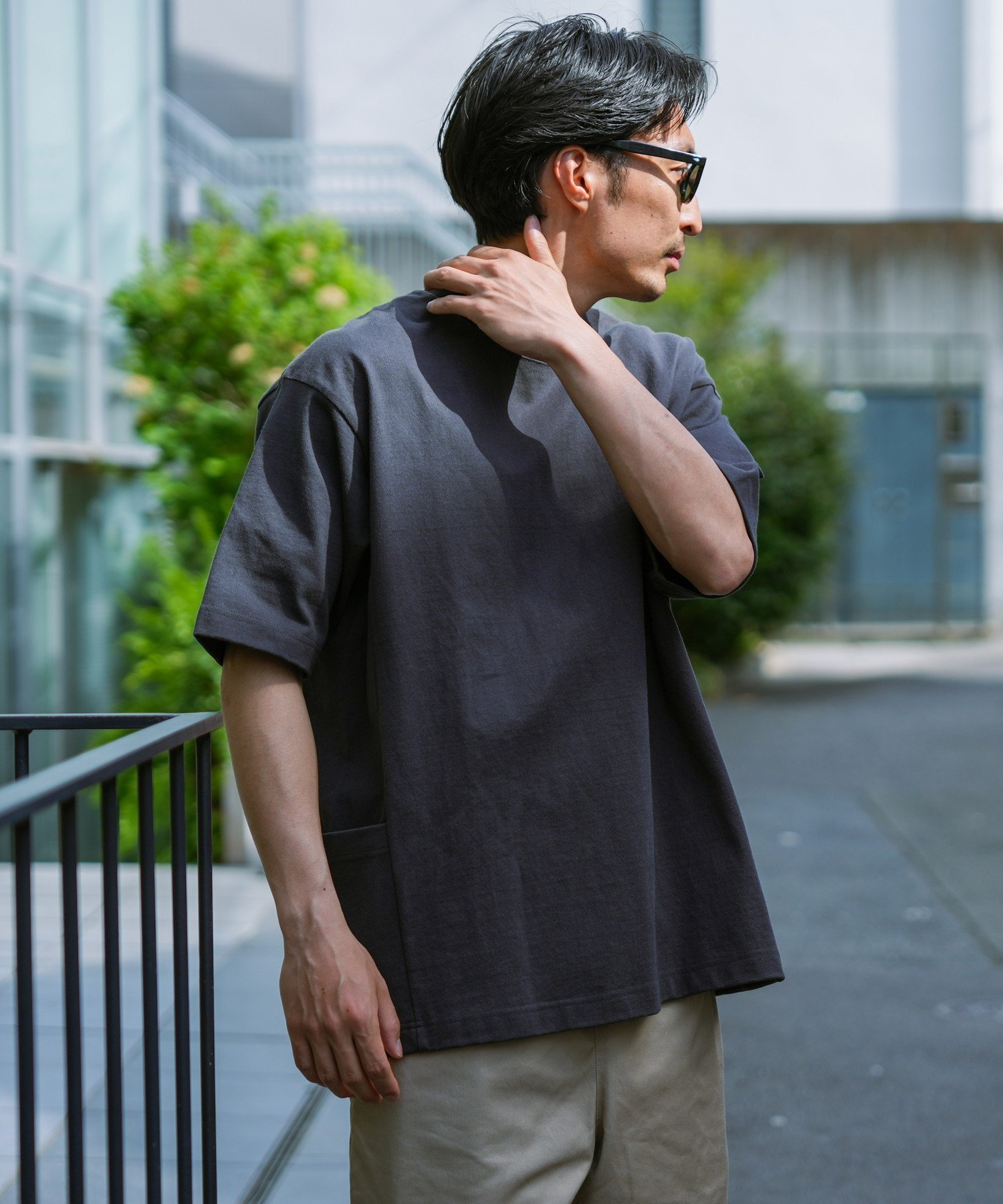 【スノーピーク/SNOW PEAK】のHeavy Cotton Border T-Shirt インテリア・キッズ・メンズ・レディースファッション・服の通販 founy(ファニー) 　ファッション　Fashion　レディースファッション　Ladies' Fashion Online　トップス・カットソー　Tops/Tshirt　シャツ/ブラウス　Shirts/Blouses　ロング / Tシャツ　T-Shirts　春　Spring　シンプル　Simple　スマート　Smart　パターン　Pattern　フィット　Fit　ベーシック　Basic　ボーダー　Border　ポケット　Pocket　半袖　Short Sleeve　無地　Plain Color　S/S・春夏　Ss・Spring/Summer　夏　Summer　2025年　2025　2025春夏・S/S　Ss,Spring/Summer,2025　CHARCOAL|ID: prp329100004502687 ipo3291000000032656392