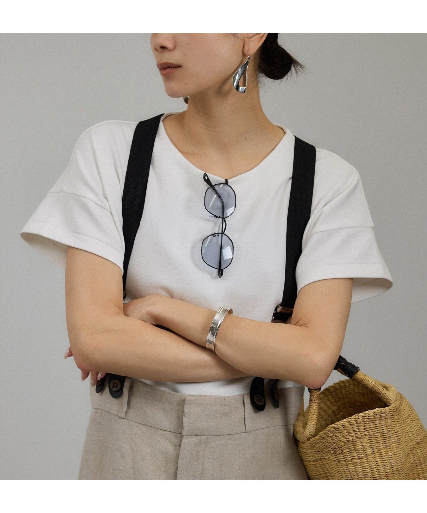 【サロン アダム エ ロペ/SALON adam et rope'】の【WEB限定】フレンチスリーブポンチTシャツ ワイドボーダー/無地 インテリア・キッズ・メンズ・レディースファッション・服の通販 founy(ファニー) 　ファッション　Fashion　レディースファッション　WOMEN　トップス・カットソー　Tops/Tshirt　シャツ/ブラウス　Shirts/Blouses　ロング / Tシャツ　T-Shirts　クロップド　Cropped　コンパクト　Compact　ショート　Short　スリーブ　Sleeve　トレンド　Trend　バランス　Balance　フィット　Fit　フレンチ　French　ボーダー　Border　ワイド　Wide　人気　Popularity　定番　Standard　無地　Plain Color　オフホワイト(15)|ID: prp329100004502902 ipo3291000000032482365