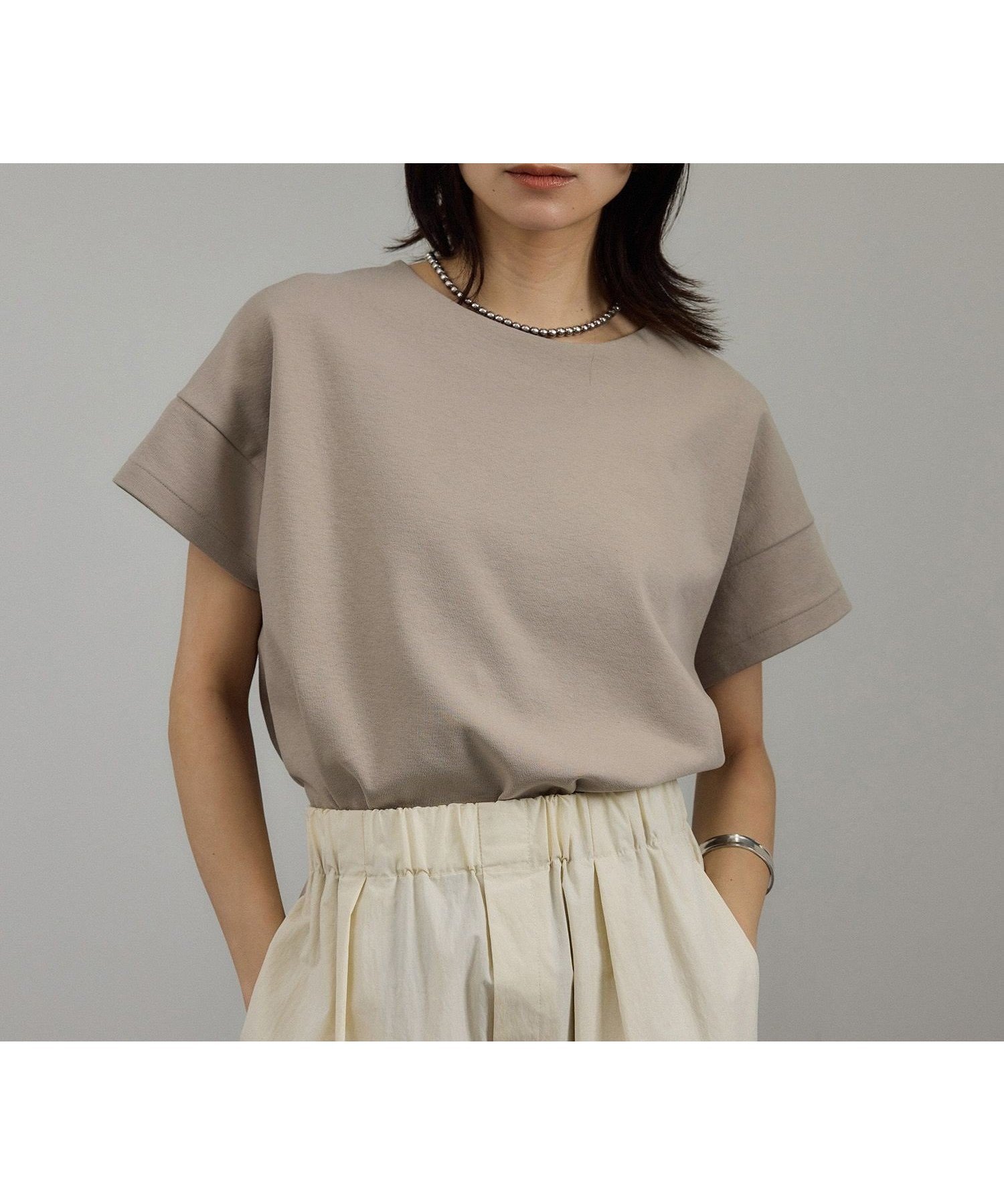 【サロン アダム エ ロペ/SALON adam et rope'】の【WEB限定】フレンチスリーブポンチTシャツ ワイドボーダー/無地 インテリア・キッズ・メンズ・レディースファッション・服の通販 founy(ファニー) 　ファッション　Fashion　レディースファッション　WOMEN　トップス・カットソー　Tops/Tshirt　シャツ/ブラウス　Shirts/Blouses　ロング / Tシャツ　T-Shirts　クロップド　Cropped　コンパクト　Compact　ショート　Short　スリーブ　Sleeve　トレンド　Trend　バランス　Balance　フィット　Fit　フレンチ　French　ボーダー　Border　ワイド　Wide　人気　Popularity　定番　Standard　無地　Plain Color　ベージュ系(28)|ID: prp329100004502902 ipo3291000000032482367
