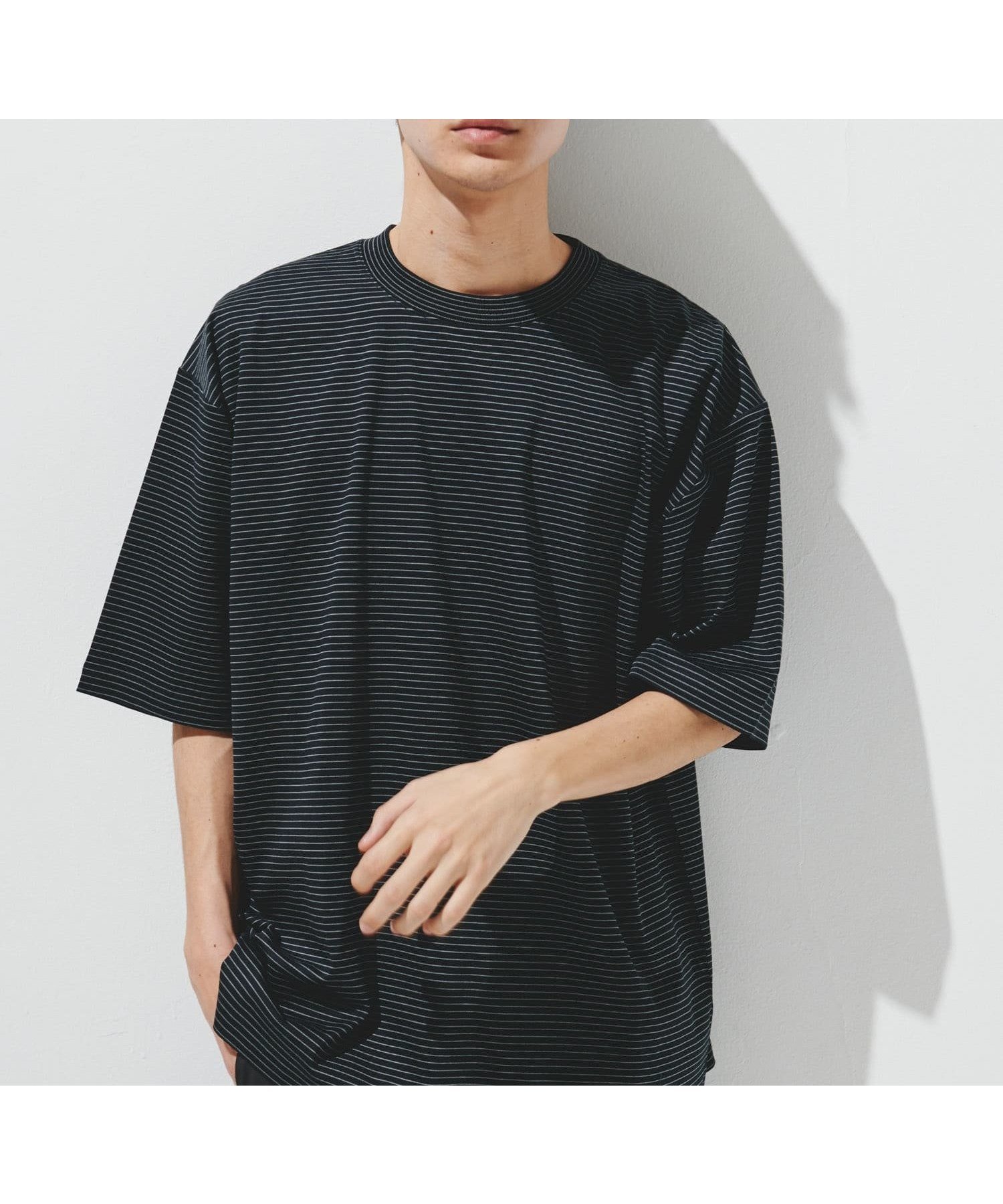 【アーバンリサーチ ドアーズ/URBAN RESEARCH DOORS / MEN】の『UR TECH』サマシェア クルーネックTシャツ インテリア・キッズ・メンズ・レディースファッション・服の通販 founy(ファニー) 　ファッション　Fashion　メンズファッション　MEN　2025年　2025　2025春夏・S/S　Ss,Spring/Summer,2025　シルケット　Mercerization　リラックス　Relax　夏　Summer　抗菌　Antibacterial　S/S・春夏　Ss・Spring/Summer　BLACK×GRY|ID: prp329100004504273 ipo3291000000031788450