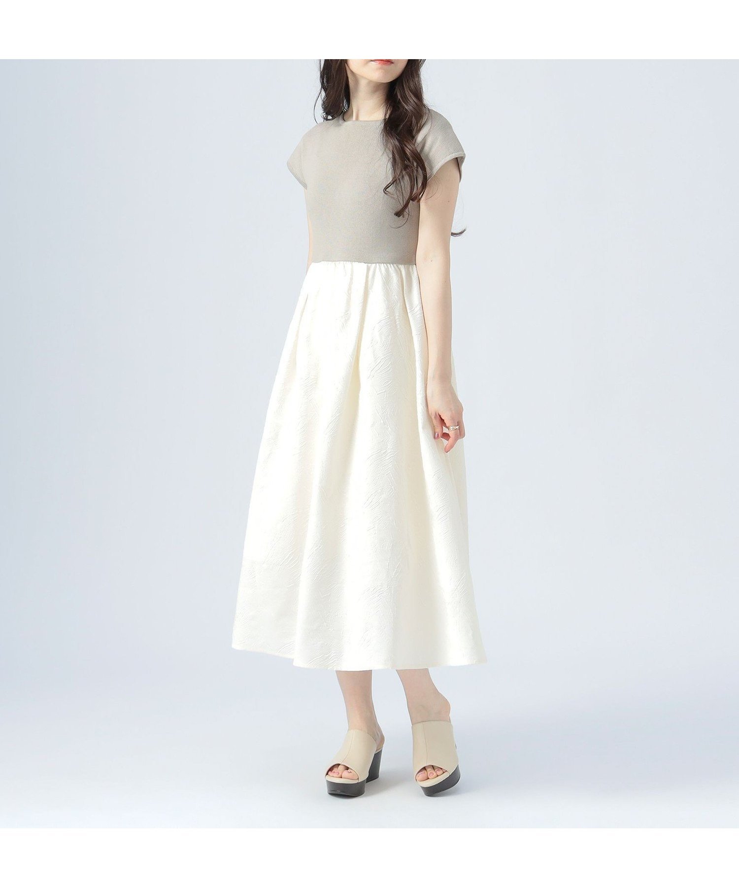【ビームス ハート/BEAMS HEART】のジャカード コンビ ワンピース インテリア・キッズ・メンズ・レディースファッション・服の通販 founy(ファニー) 　ファッション　Fashion　レディースファッション　Ladies' Fashion Online　ワンピース　Dress　コンビ　Combination　シューズ　Shoes　ジャカード　Jacquard　エレガント 上品　Elegant　夏　Summer　BEIGE|ID: prp329100004505262 ipo3291000000032623993