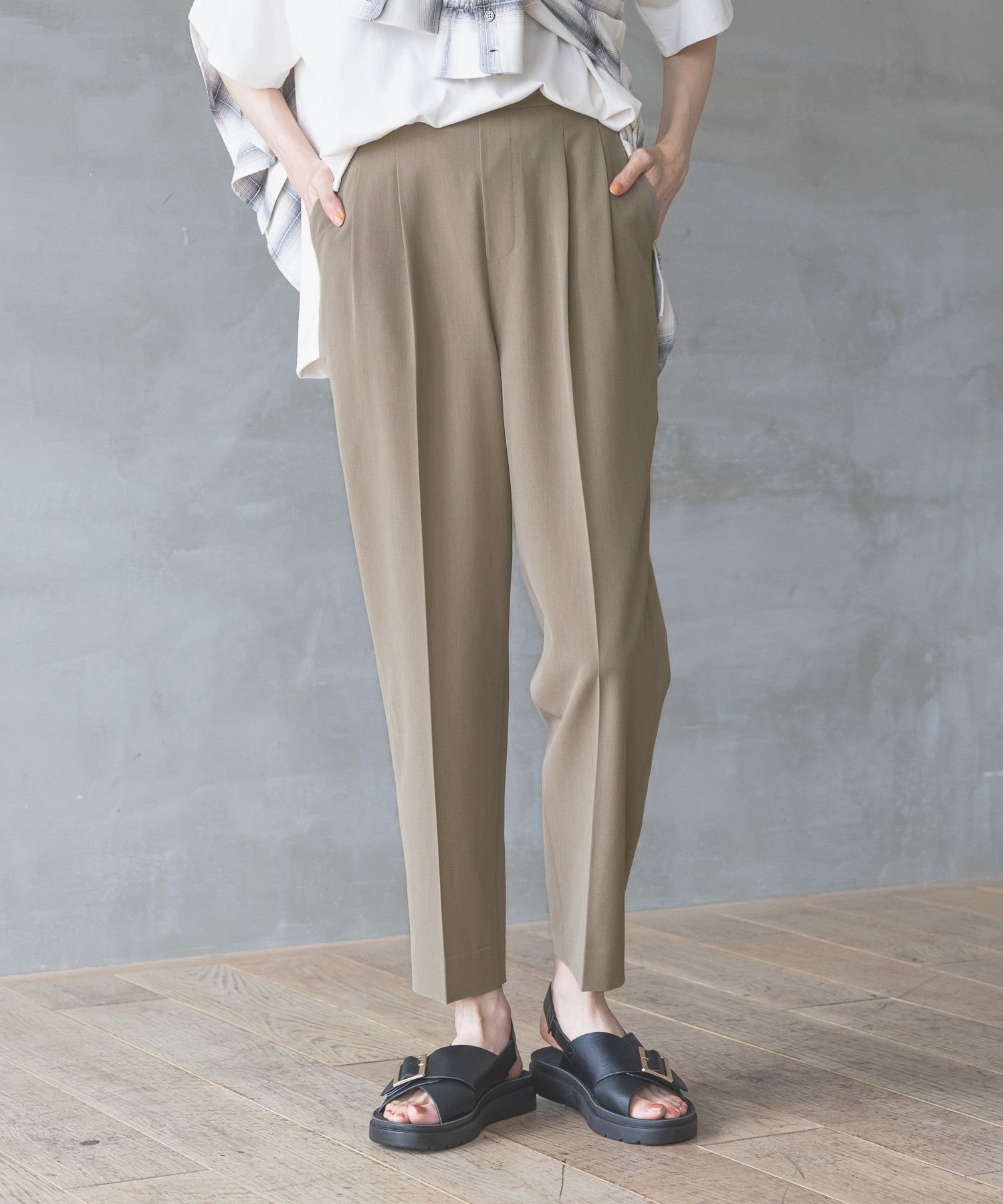 【グローバルワーク/GLOBAL WORK】のウツクシルエットDRYテーパードパンツ/289056 人気、トレンドファッション・服の通販 founy(ファニー) 　ファッション　Fashion　レディースファッション　WOMEN　パンツ　Pants　キャップ　Cap　ジップ　Zip　ジャケット　Jacket　ストレッチ　Stretch　セットアップ　Set Up　センター　Center　人気　Popularity　フラット　Flat　フロント　Front　ポケット　Pocket　ミドル　Middle　リラックス　Relax　夏　Summer　 other-1|ID: prp329100004505598 ipo3291000000031937482