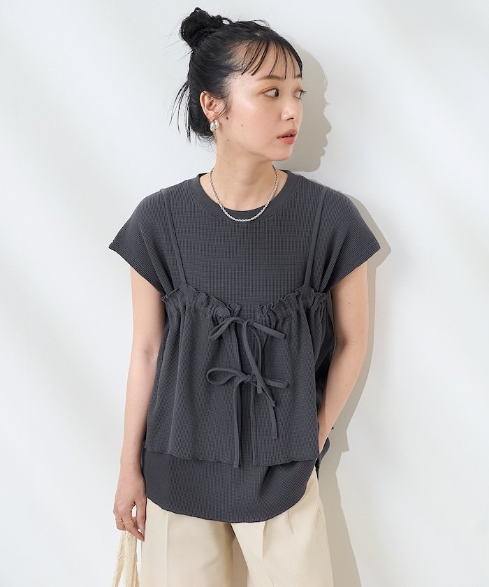 【フリークスストア/FREAK'S STORE】の【セットアイテム】ワッフル フレンチスリーブ ビスチェセット 25SS インテリア・キッズ・メンズ・レディースファッション・服の通販 founy(ファニー) 　ファッション　Fashion　レディースファッション　Fashion for Women　トップス・カットソー　Cut & Sew Tops　ビスチェ　Bustiers & Corset Tops / Layered Bustier Style　2025年　2025　2025春夏・S/S　Spring/Summer 2025 SS25　スリーブ　Sleeve, Long Sleeve / Short Sleeve　バランス　Balance, Style Balance　ビスチェ　Bustier, Corset Top　フェミニン　Feminine, Girly　フレンチ　French, French Style　リボン　Ribbon, Bow　ワッフル　Waffle, Waffle Knit　夏　Summer　S/S・春夏　SS, Spring/Summer, Warm Season　チャコールグレー|ID: prp329100004505981 ipo3291000000032726616
