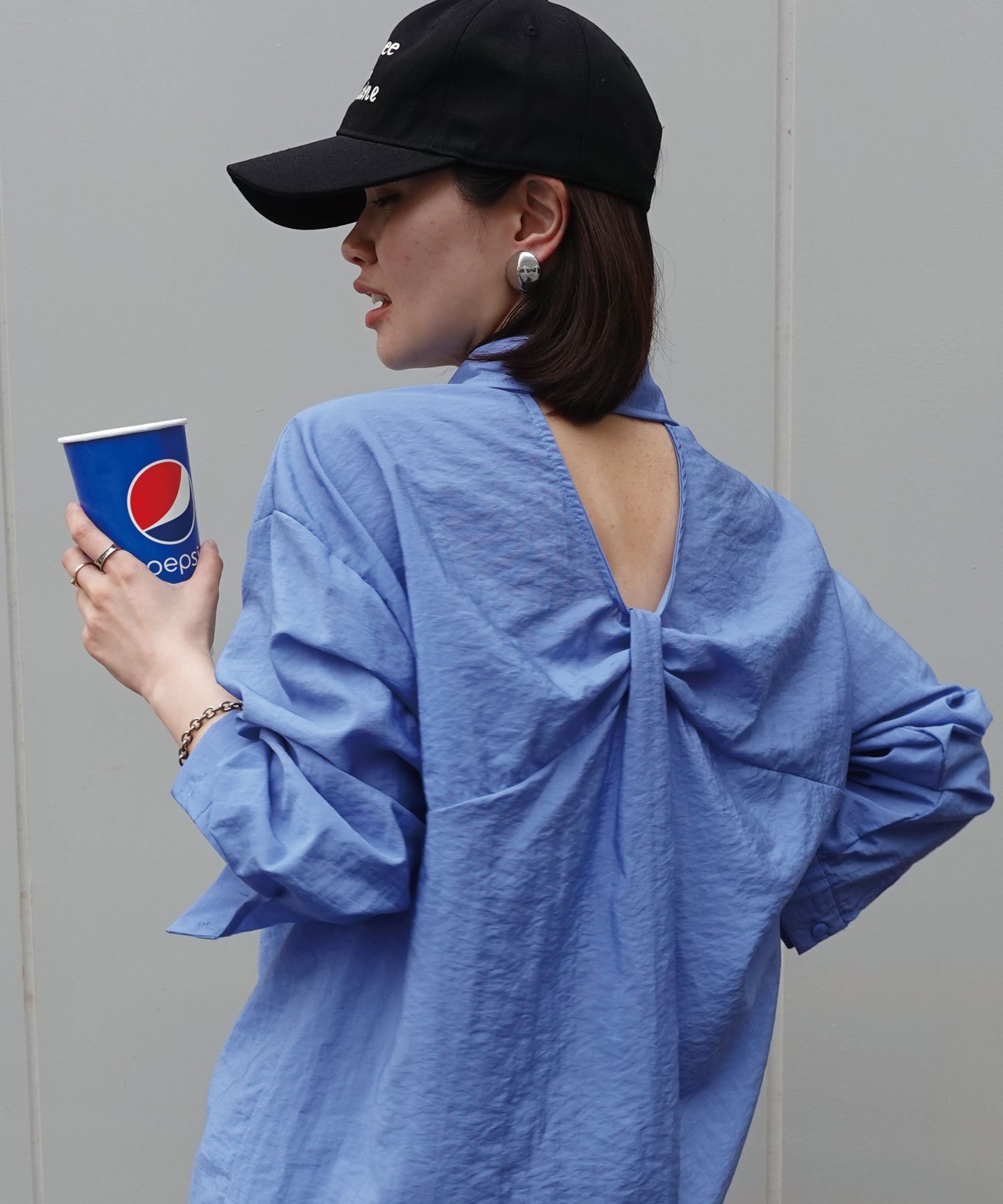 【コーナーズ/CORNERS】のバッククロスデザインシャツ インテリア・キッズ・メンズ・レディースファッション・服の通販 founy(ファニー) 　ファッション　Fashion　レディースファッション　WOMEN　トップス・カットソー　Tops/Tshirt　シャツ/ブラウス　Shirts/Blouses　バッグ　Bag　ブルー|ID: prp329100004507003 ipo3291000000031813697