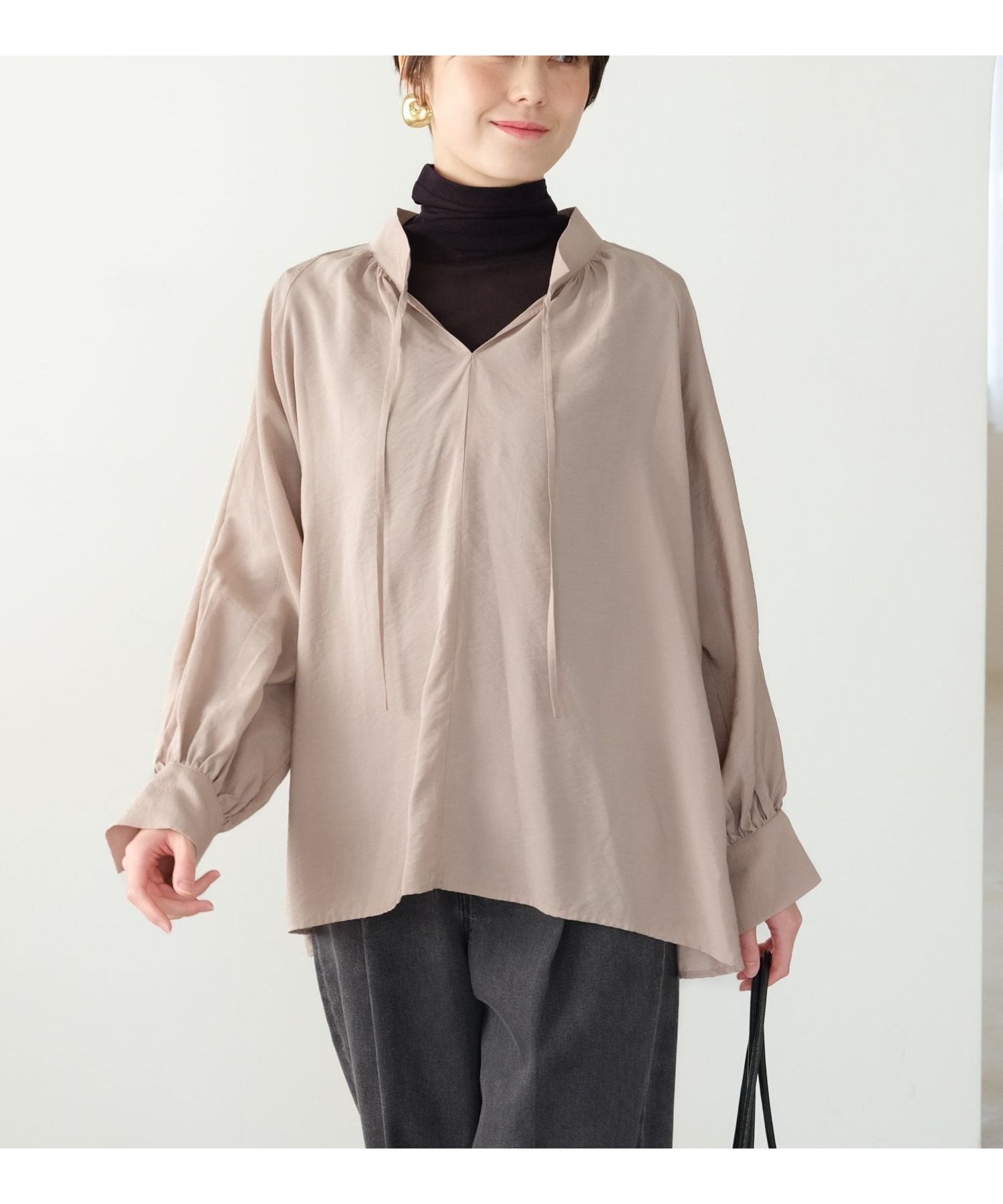 【エルーラ/Elura】のアイロンいらずセミシアブラウス/316579 インテリア・キッズ・メンズ・レディースファッション・服の通販 founy(ファニー) 　ファッション　Fashion　レディースファッション　WOMEN　トップス・カットソー　Tops/Tshirt　シャツ/ブラウス　Shirts/Blouses　おすすめ　Recommend　カフス　Cuffs　シアー　Sheer　デニム　Denim　バランス　Balance　春　Spring　ビジネス 仕事 通勤　Business　ベージュ52|ID: prp329100004507047 ipo3291000000031990359