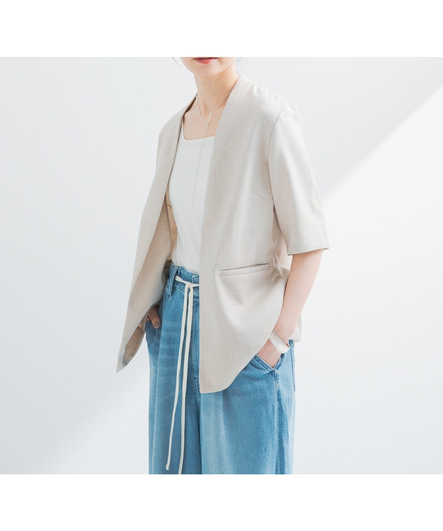 【アーバンリサーチ/URBAN RESEARCH】の『UR TECH DRYLUXE』 ハーフスリーブジャケット インテリア・キッズ・メンズ・レディースファッション・服の通販 founy(ファニー) 　ファッション　Fashion　レディースファッション　WOMEN　アウター　Coat Outerwear　ジャケット　Jackets　吸水　Water Absorption　ジャケット　Jacket　タンク　Tank　デニム　Denim　バランス　Balance　フロント　Front　リネン　Linen　S/S・春夏　Ss・Spring/Summer　おすすめ　Recommend　夏　Summer　エレガント 上品　Elegant　2025年　2025　2025春夏・S/S　Ss,Spring/Summer,2025　L.BEIGE|ID: prp329100004508943 ipo3291000000031832432