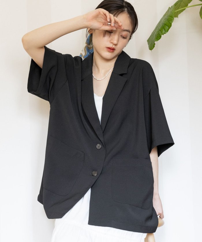 【レイジブルー/RAGEBLUE】の【WOMENS】オーバーサイズ半袖テーラードジャケット インテリア・キッズ・メンズ・レディースファッション・服の通販 founy(ファニー) https://founy.com/ ファッション Fashion レディースファッション WOMEN アウター Coat Outerwear ジャケット Jackets テーラードジャケット Tailored Jackets おすすめ Recommend ショルダー Shoulder ジャケット Jacket スカーフ Scarf スニーカー Sneakers スラックス Slacks デニム Denim トレンド Trend ドロップ Drop ネックレス Necklace フレア Flare ベーシック Basic 半袖 Short Sleeve 定番 Standard |ID: prp329100004509440 ipo3291000000031838718