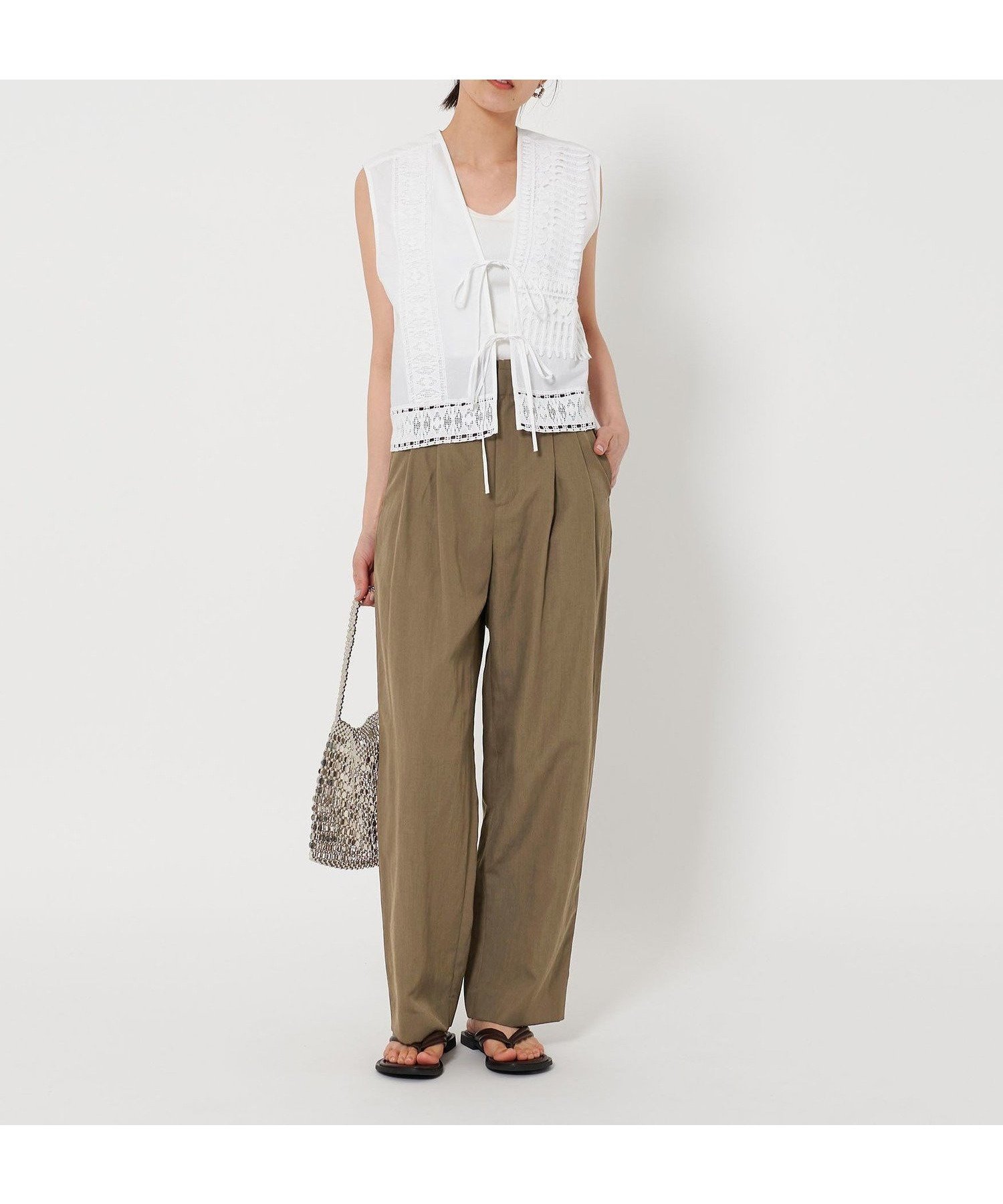 【ビューティ&ユース ユナイテッドアローズ/BEAUTY&YOUTH / UNITED ARROWS】のポリエステルブレンド バックゴム タックワイドパンツ インテリア・キッズ・メンズ・レディースファッション・服の通販 founy(ファニー) 　ファッション　Fashion　レディースファッション　Fashion for Women　パンツ　Pants & Trousers　バッグ　Bags　コンパクト　Compact, Small Size　サンダル　Sandals, Summer Shoes　スニーカー　Sneakers, Trainers　フラット　Flat, Flat Shoes　フロント　Front, Front Design　ループ　Loop, Loop Knit　ワイド　Wide, Wide Fit　エレガント 上品　Elegant　人気　Popular, Best Seller　洗える　Machine Washable　DK.BROWN|ID: prp329100004509544 ipo3291000000032748081