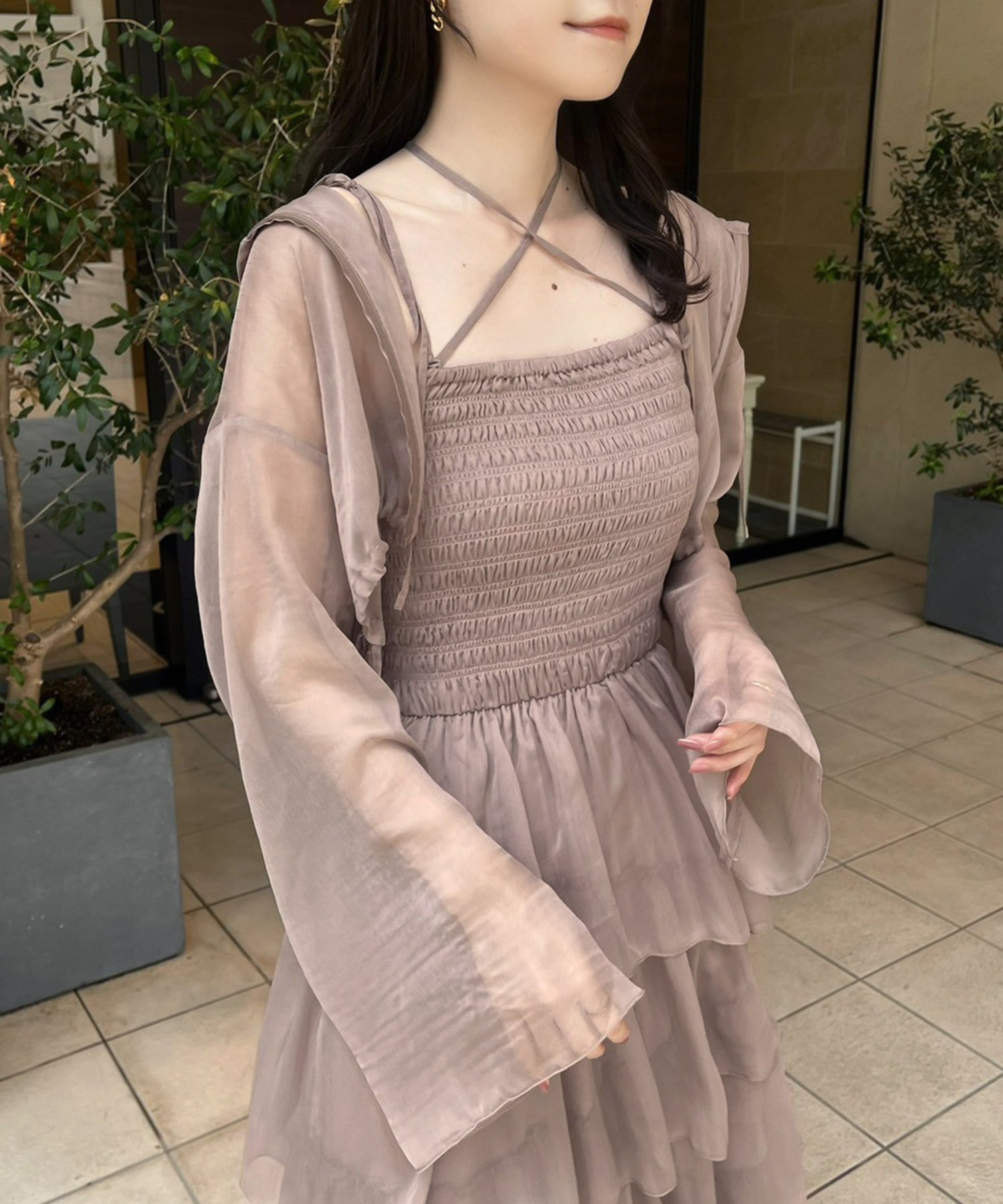 【ナイスクラップ/NICE CLAUP】のシアーパーカー インテリア・キッズ・メンズ・レディースファッション・服の通販 founy(ファニー) 　ファッション　Fashion　レディースファッション　WOMEN　トップス・カットソー　Tops/Tshirt　パーカ　Sweats　2025年　2025　2025春夏・S/S　Ss,Spring/Summer,2025　おすすめ　Recommend　キャミソール　Camisole　シンプル　Simple　スリット　Slit　スリーブ　Sleeve　セットアップ　Set Up　タイトスカート　Tight Skirt　ノースリーブ　No Sleeve　ビスチェ　Bustier　フレア　Flare　ボトム　Bottom　夏　Summer　定番　Standard　モカ|ID: prp329100004512771 ipo3291000000031879934